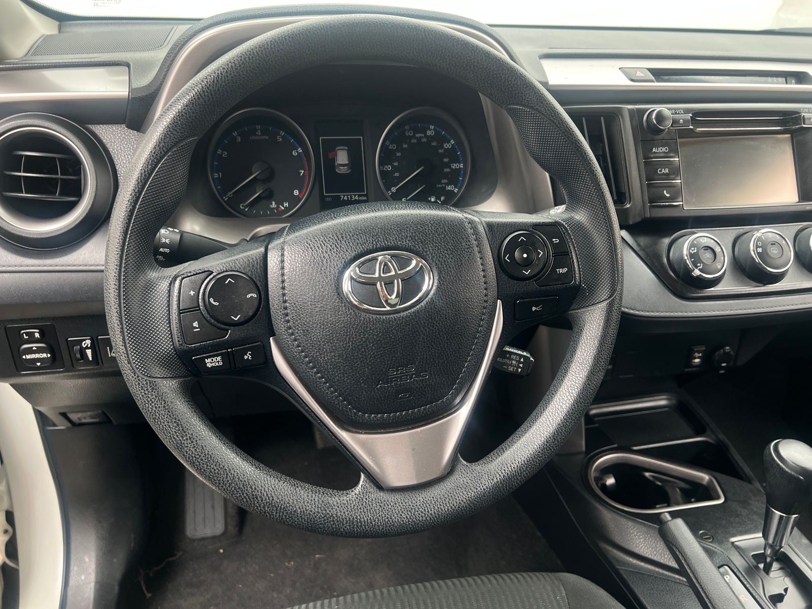 Thumbnail: 2017 Toyota RAV4 - 5