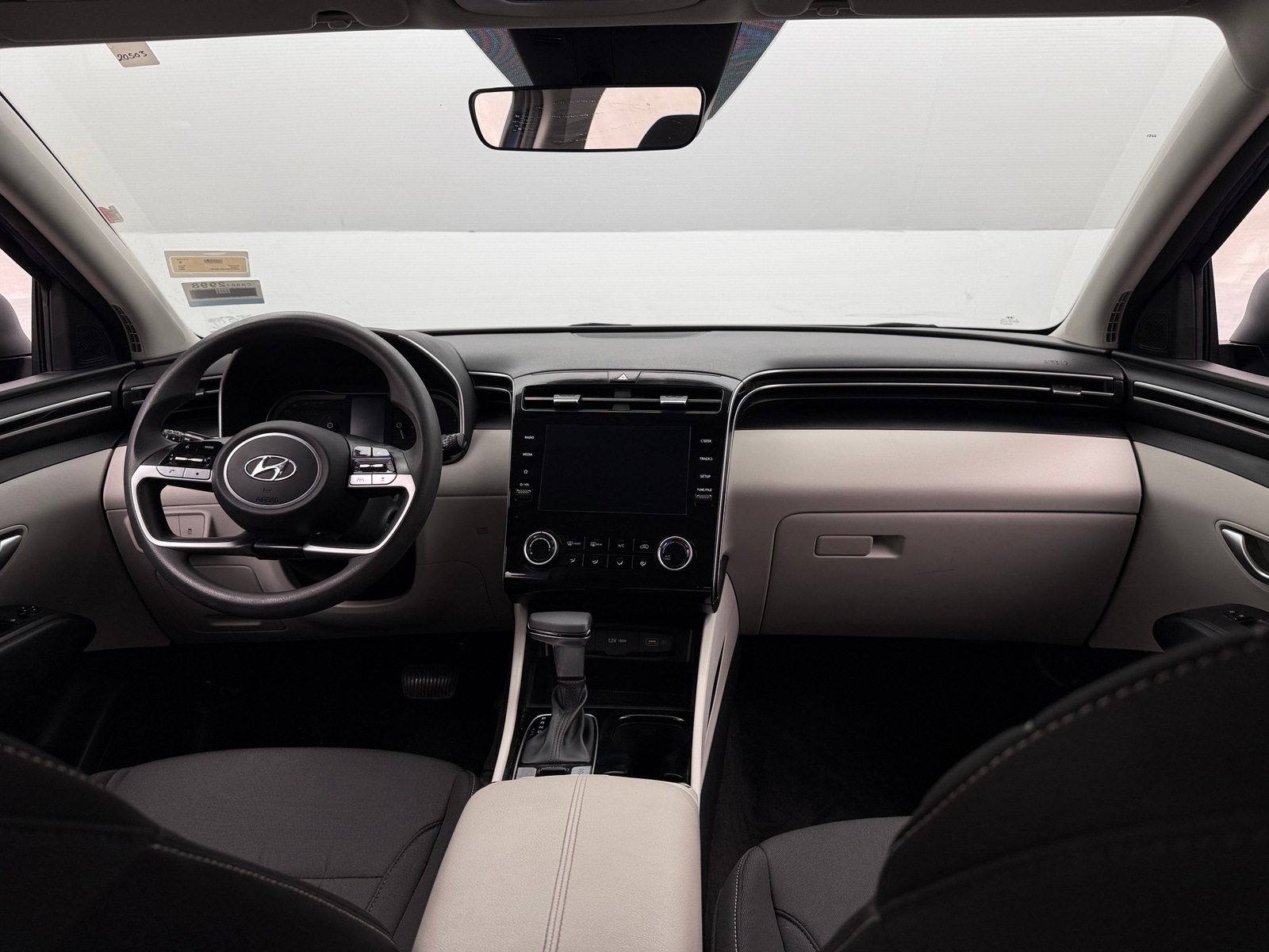 Thumbnail: 2024 Hyundai Tucson - 3