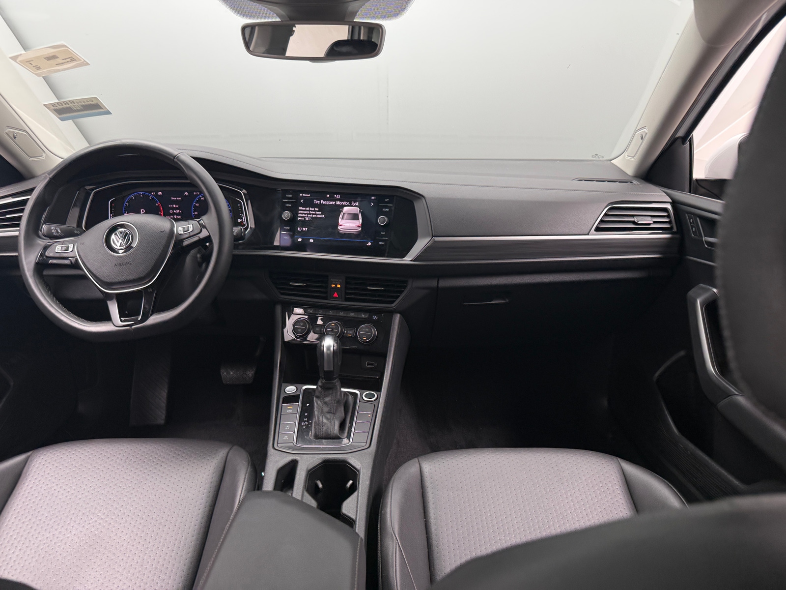 Thumbnail: 2020 Volkswagen Jetta - 2
