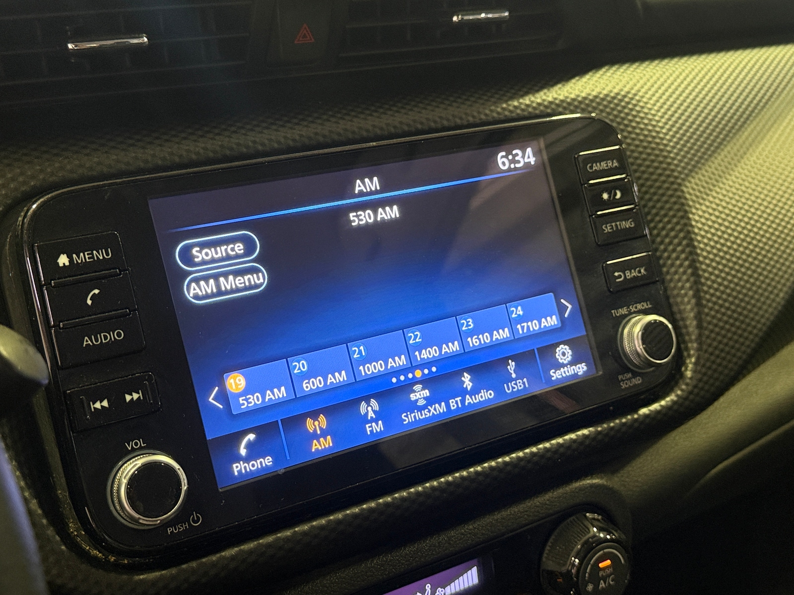 Thumbnail: 2021 Nissan Kicks - 4