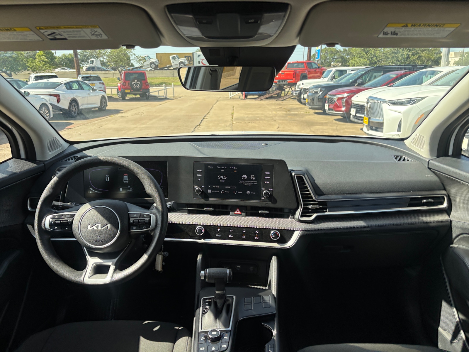 Thumbnail: 2025 Kia Sportage - 3