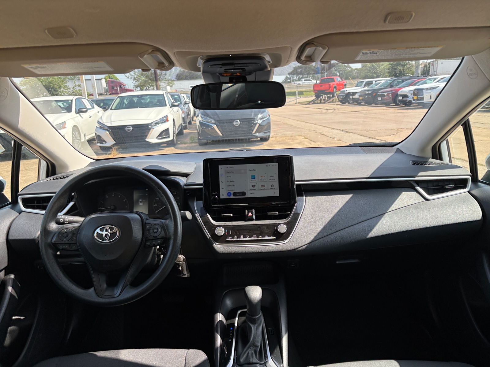 Thumbnail: 2025 Toyota Corolla - 3