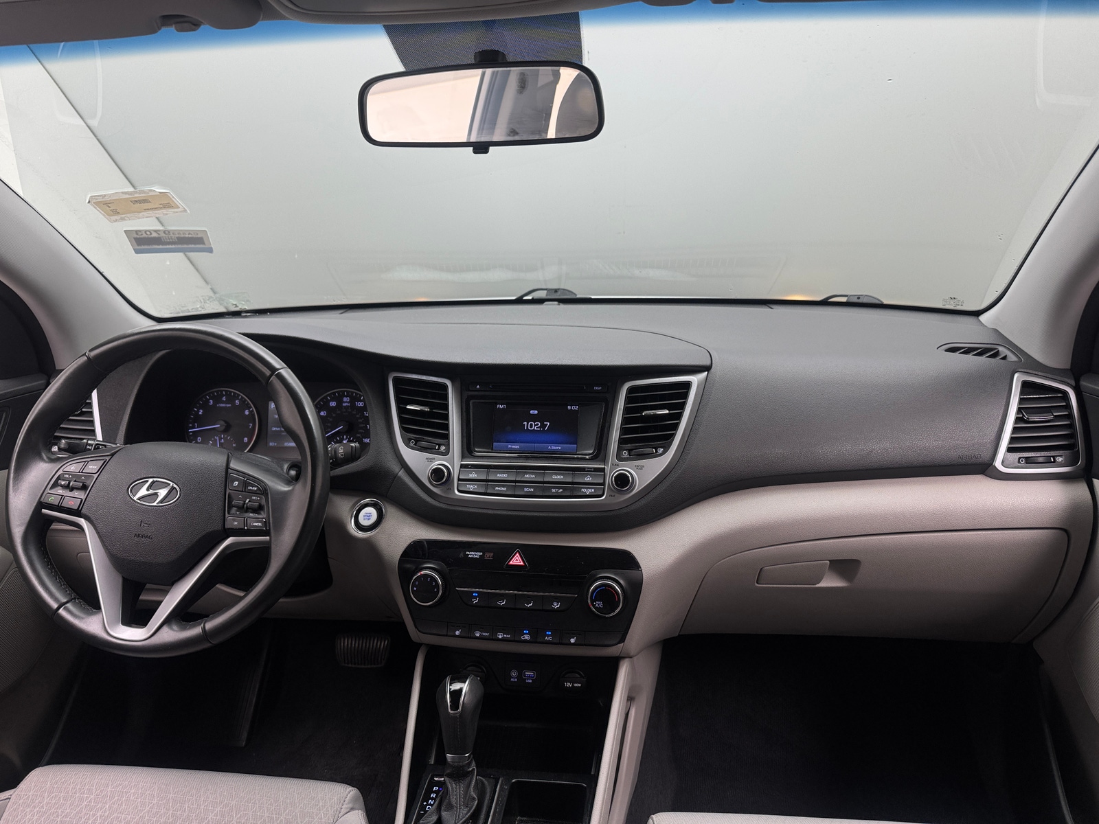 Thumbnail: 2017 Hyundai Tucson - 3