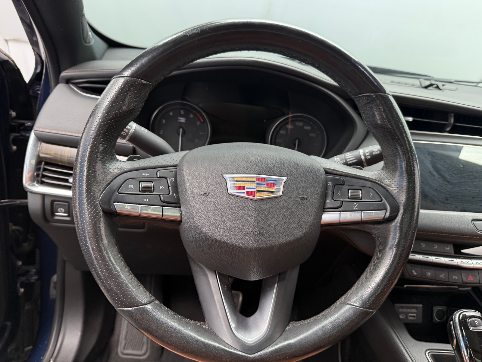 Thumbnail: 2020 Cadillac XT4 - 4
