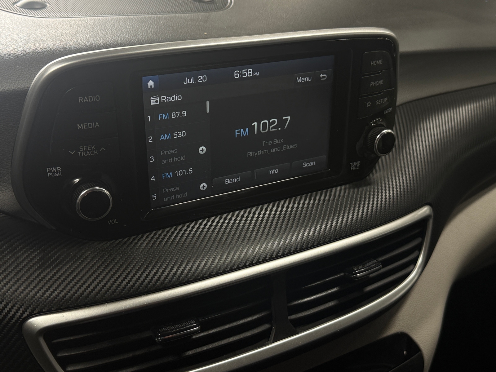 Thumbnail: 2019 Hyundai Tucson - 4