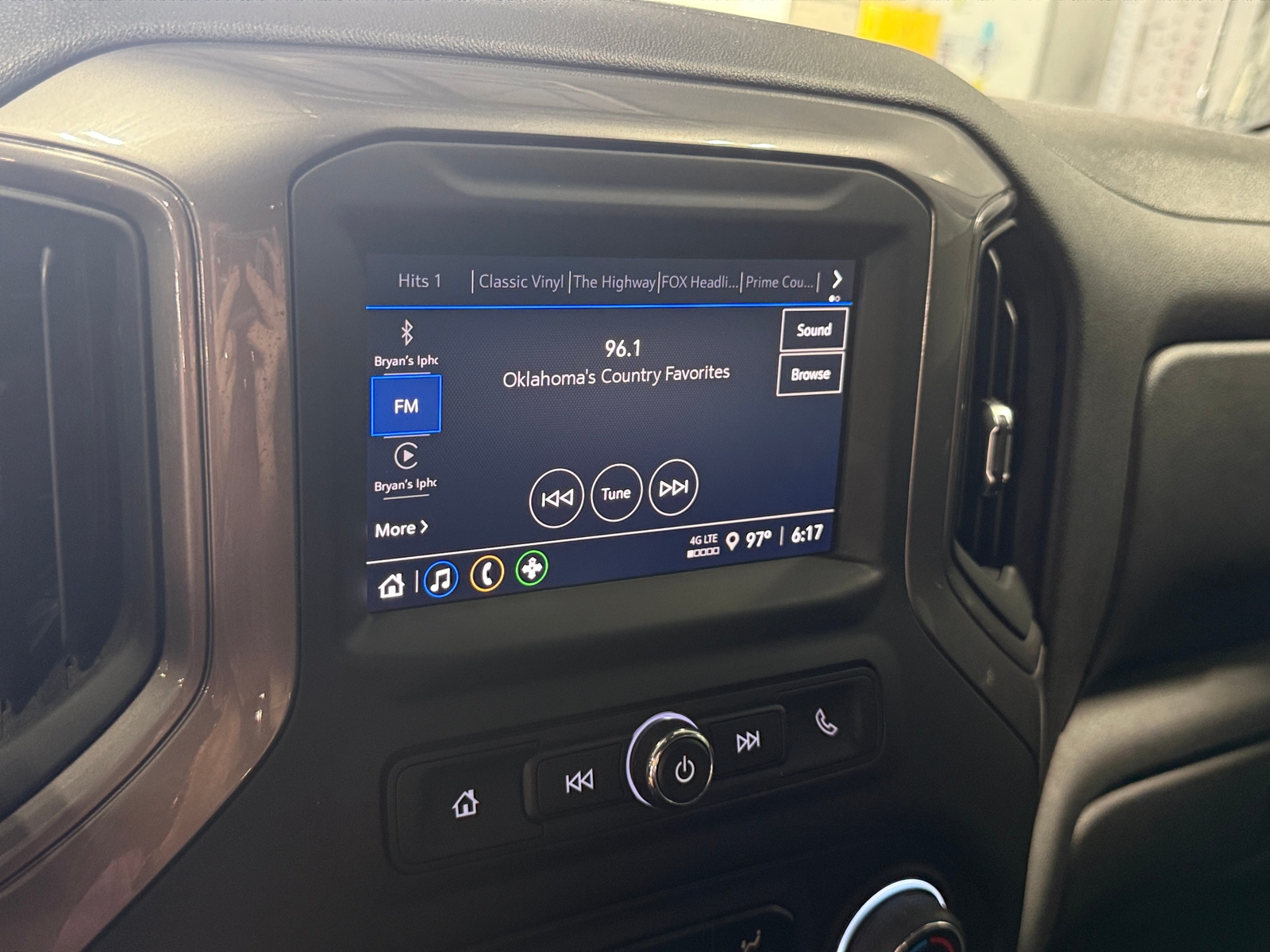 Thumbnail: 2023 Chevrolet Silverado 1500 - 4