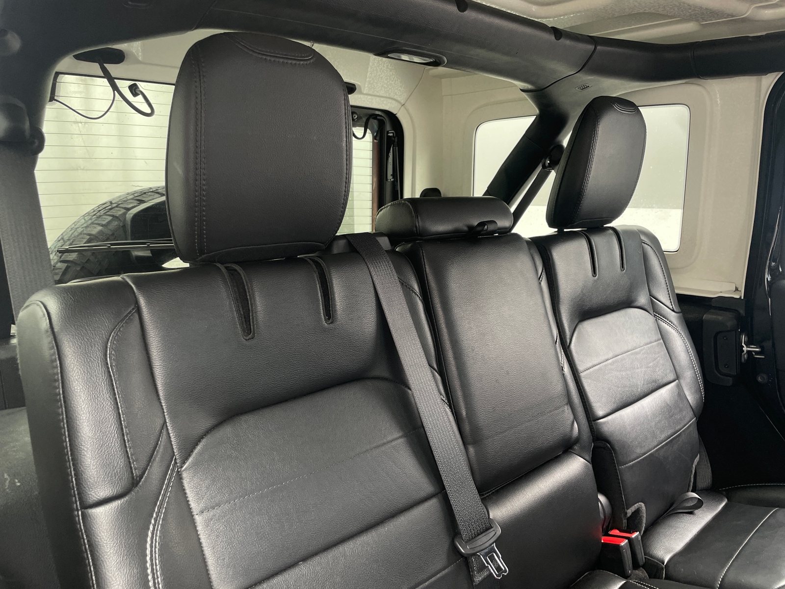 Thumbnail: 2021 Jeep Wrangler - 5