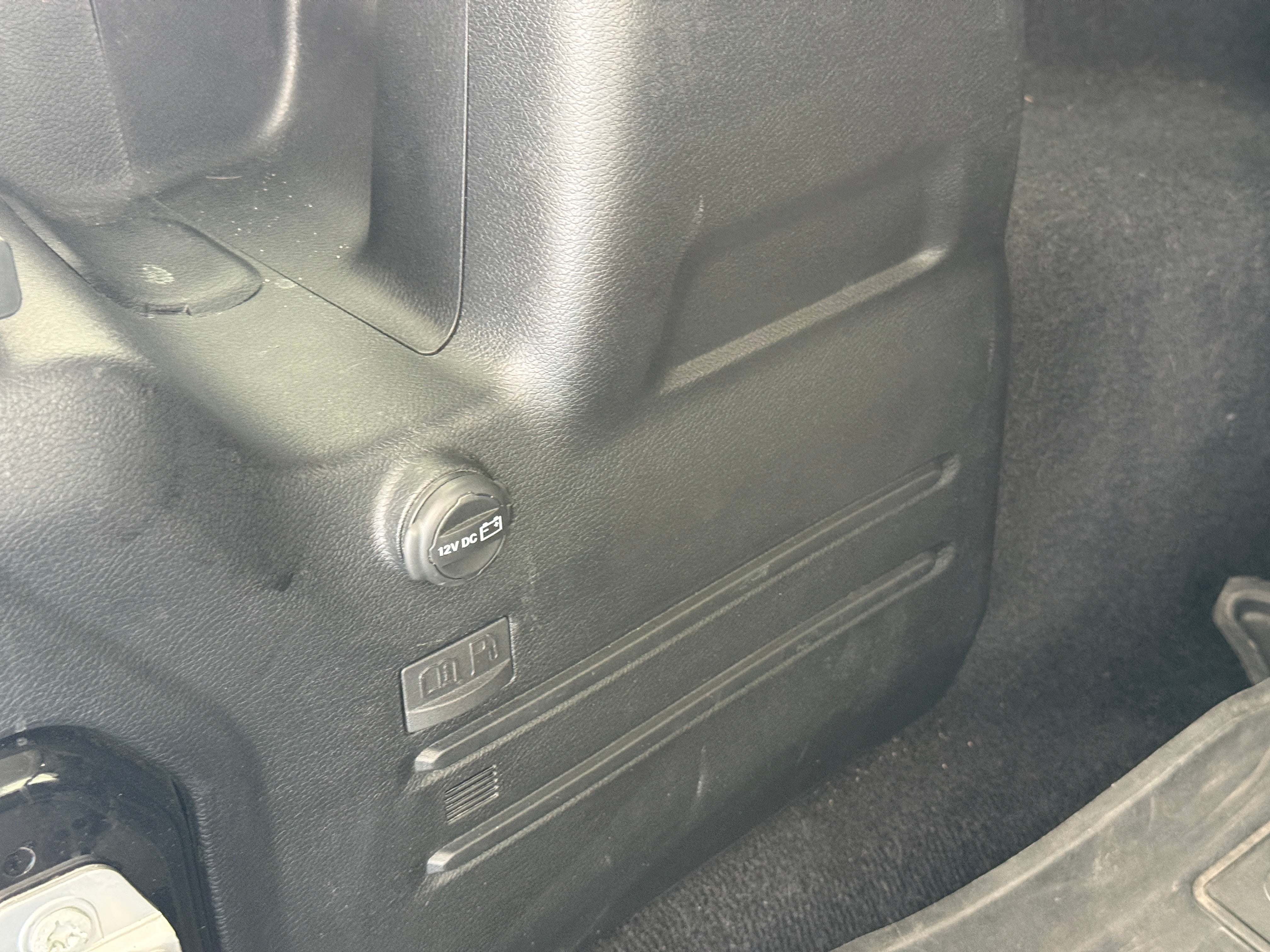 2021 Jeep Wrangler Unlimited Sahara 4XE - Photo 24