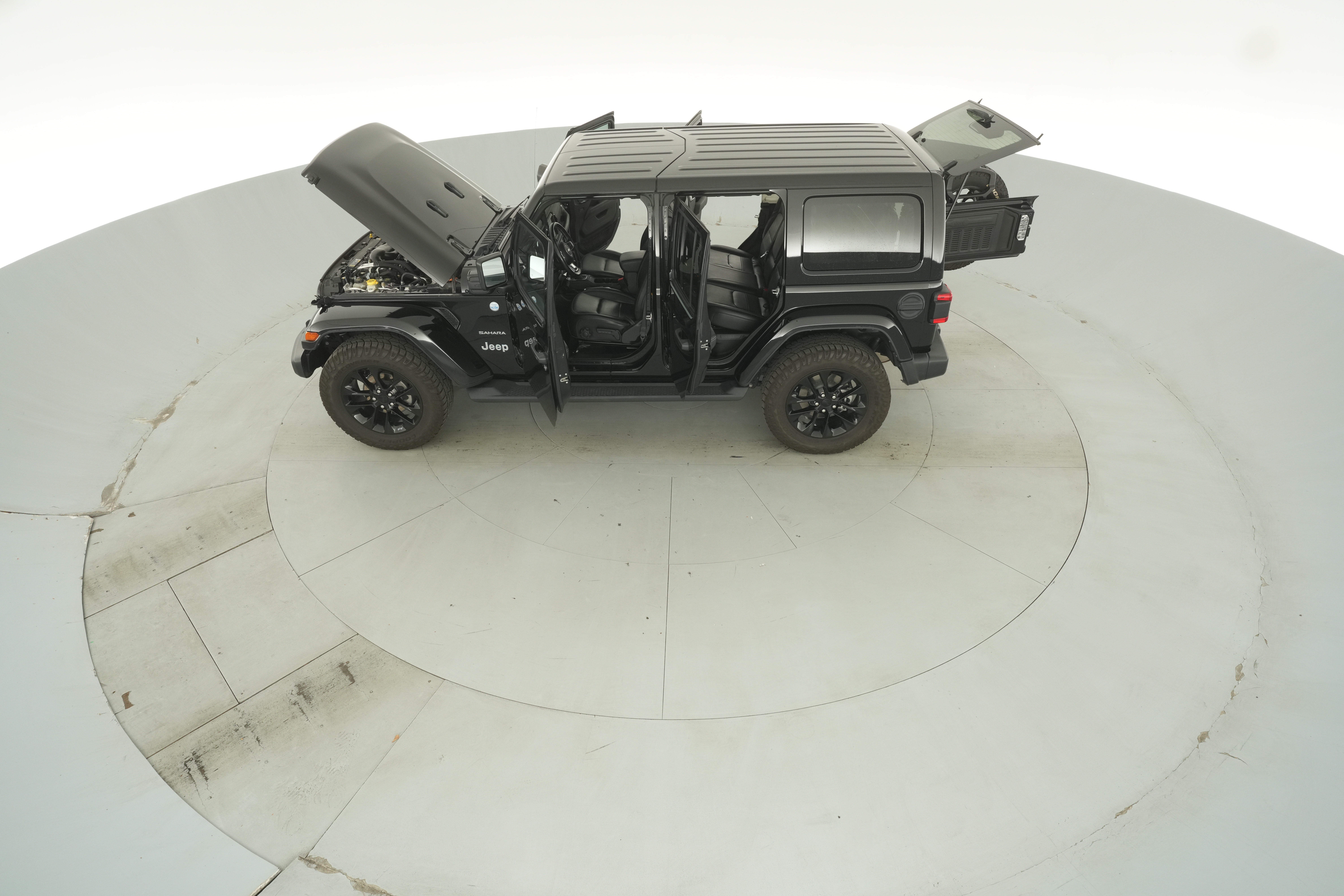 2021 Jeep Wrangler Unlimited Sahara 4XE - Photo 50