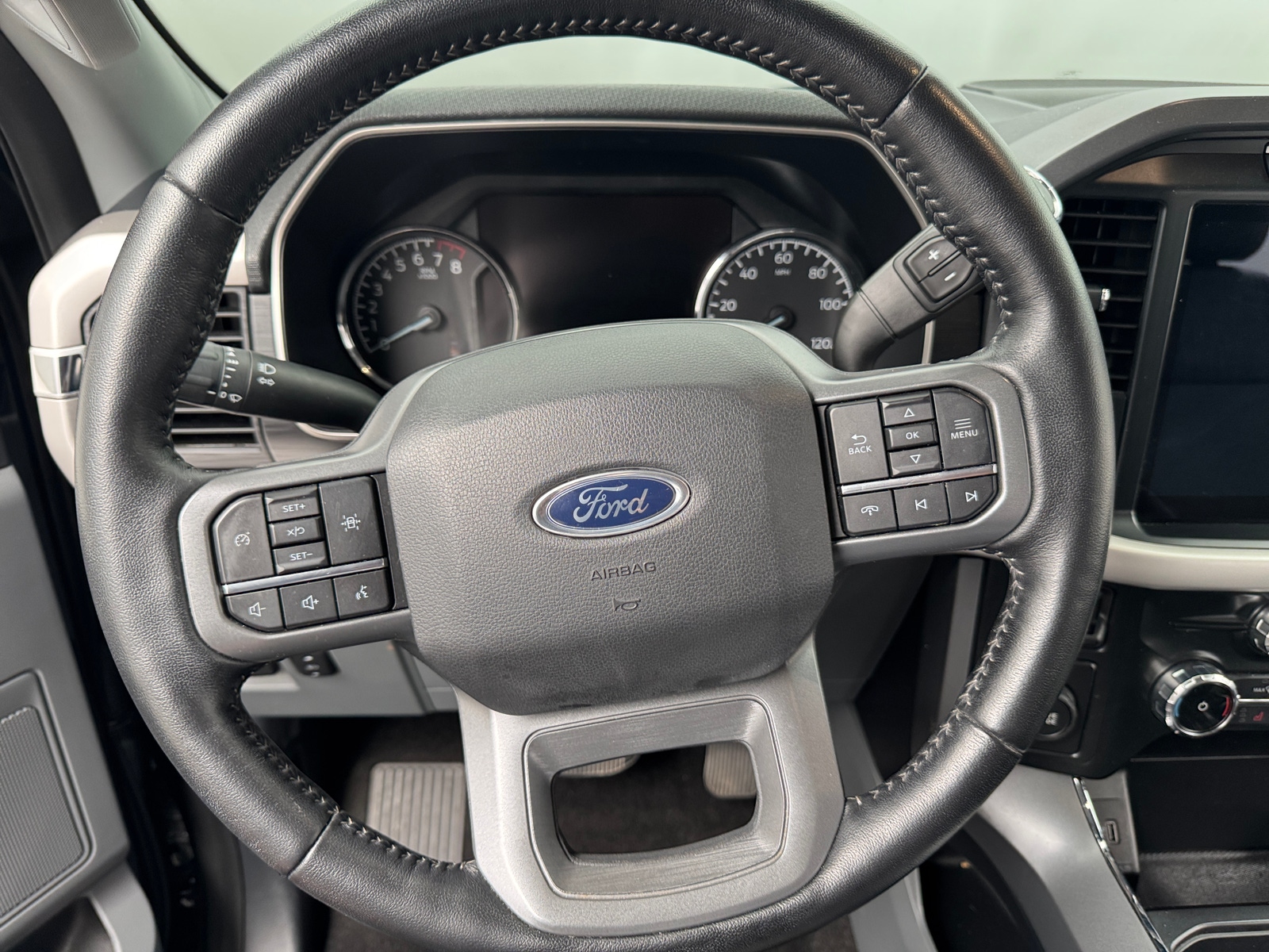 Thumbnail: 2022 Ford Econoline - 5