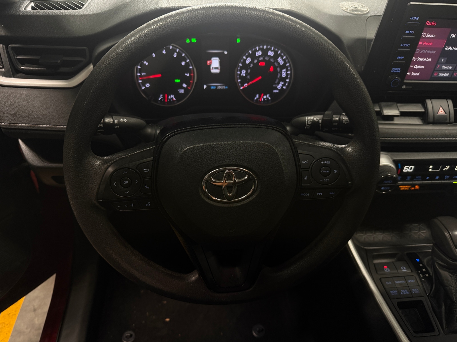 Thumbnail: 2021 Toyota RAV4 - 5