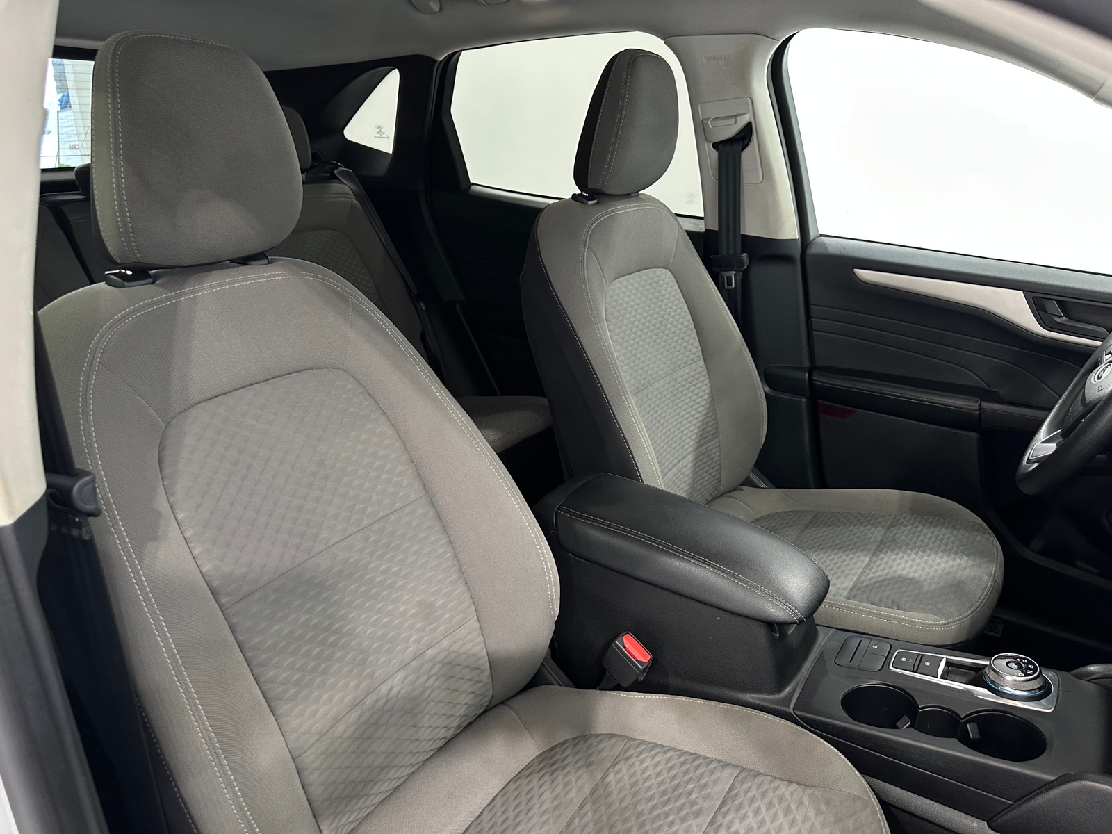 Thumbnail: 2022 Ford Escape - 2