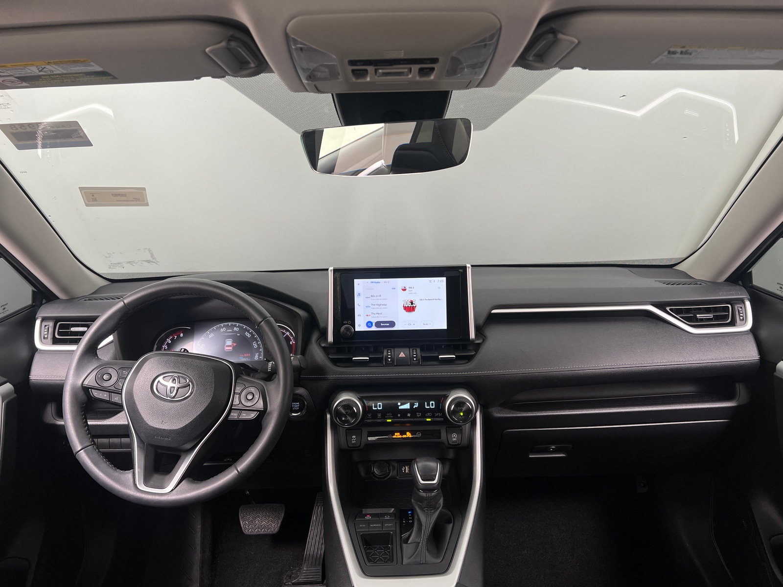 Thumbnail: 2024 Toyota RAV4 - 2