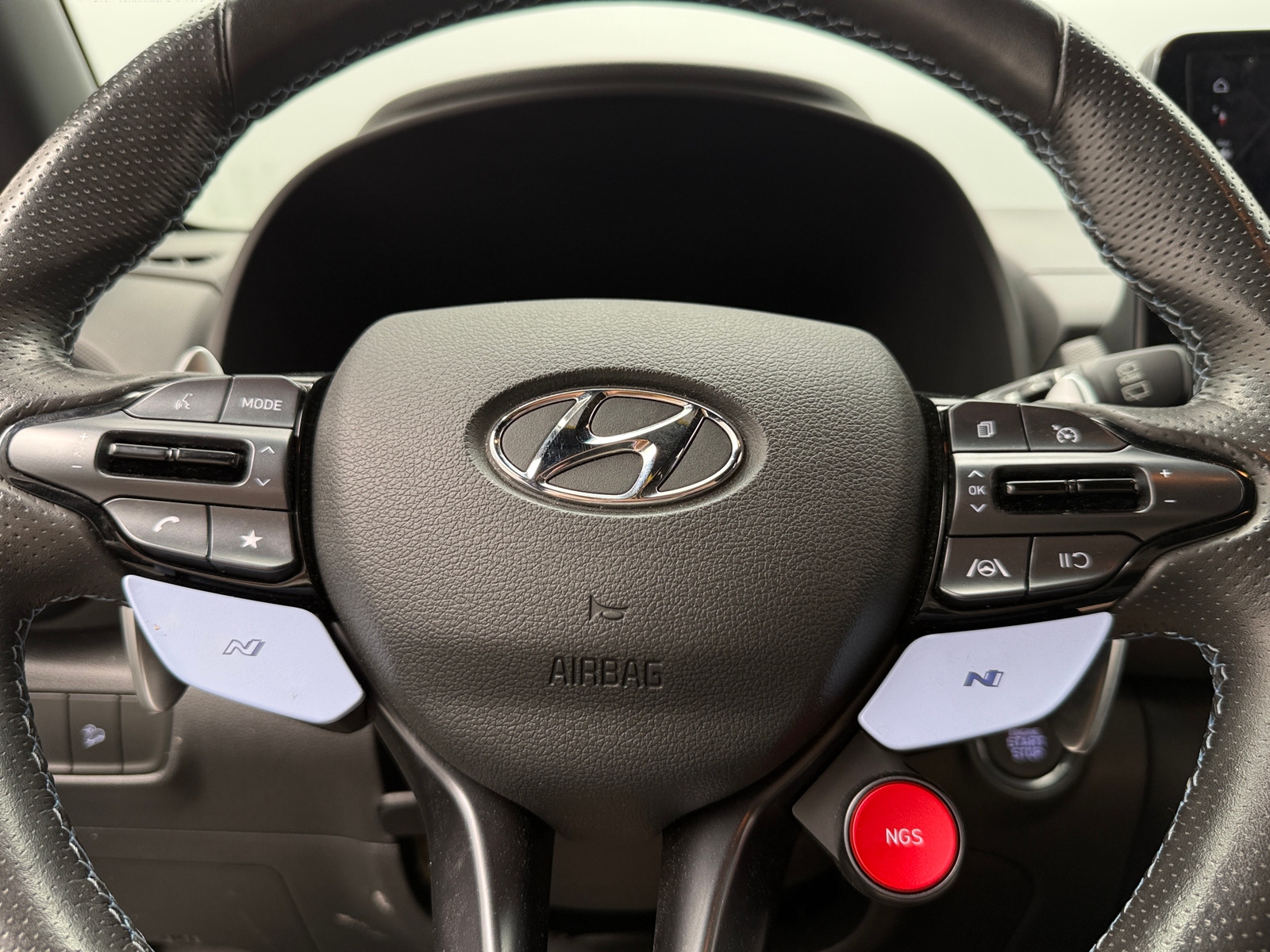 Thumbnail: 2022 Hyundai Kona - 4