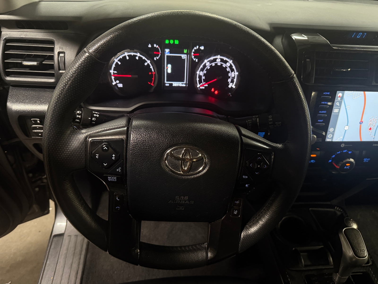 Thumbnail: 2022 Toyota 4Runner - 4