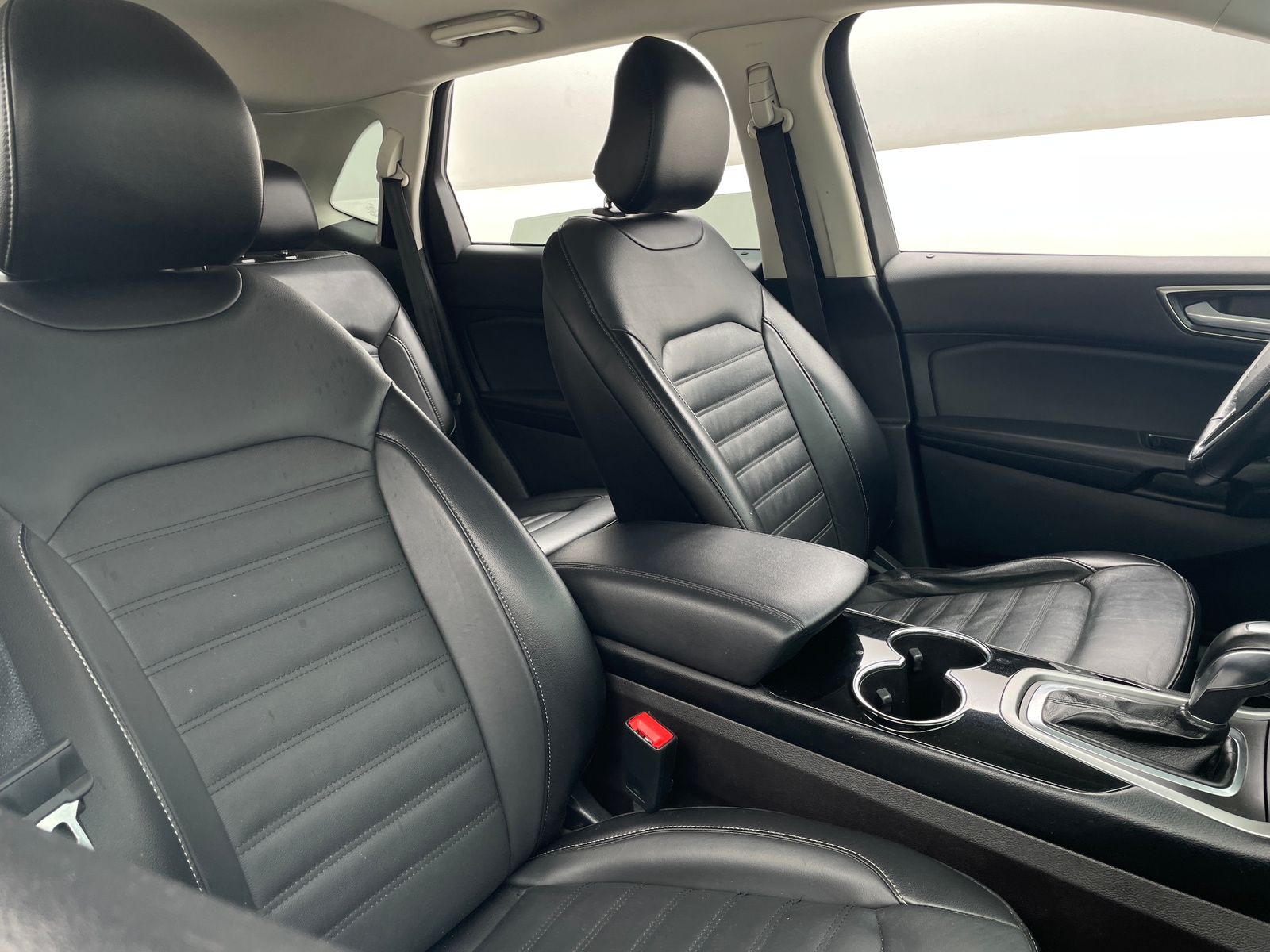 Thumbnail: 2017 Ford Edge - 2
