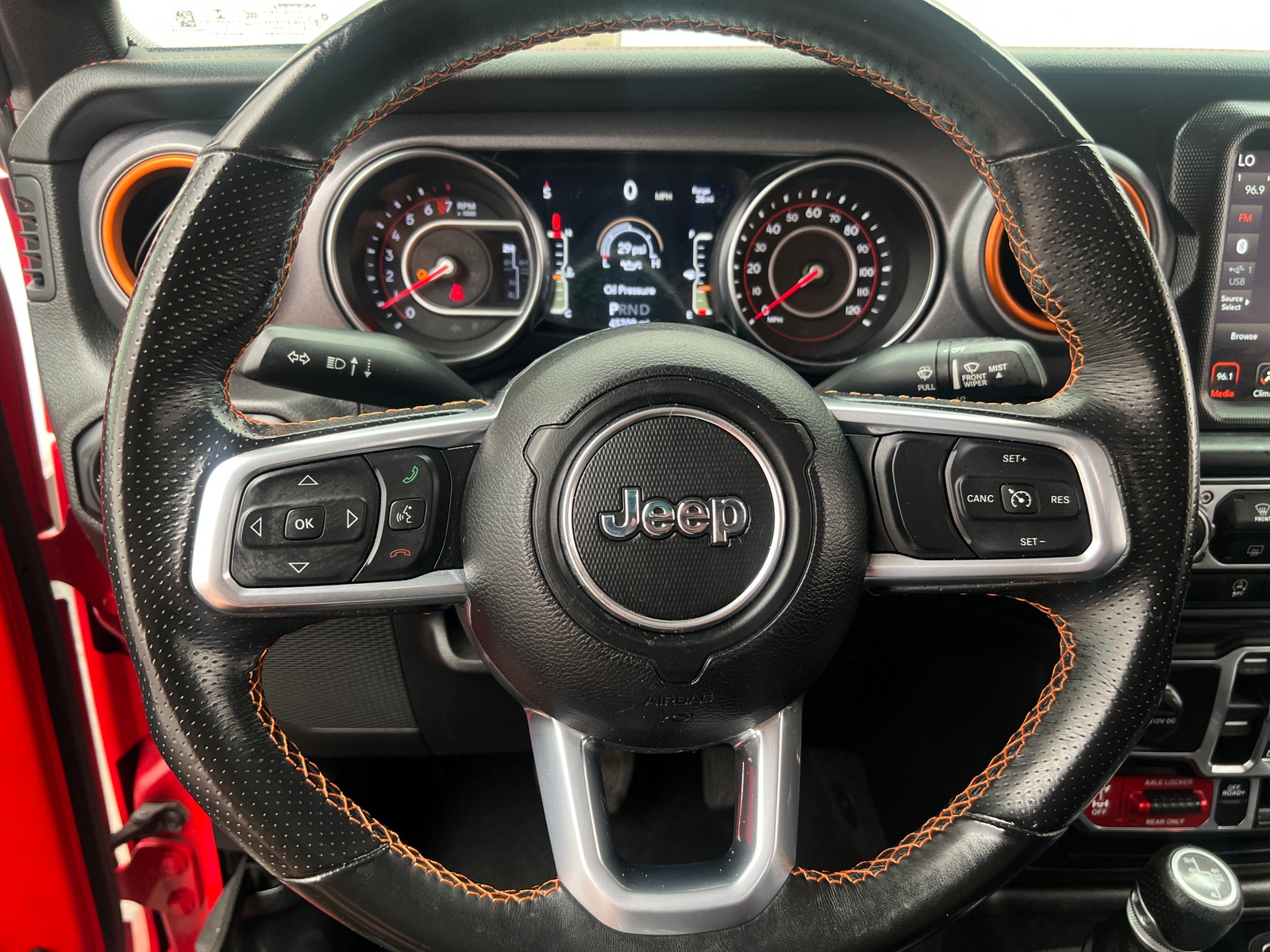 Thumbnail: 2021 Jeep Gladiator - 4