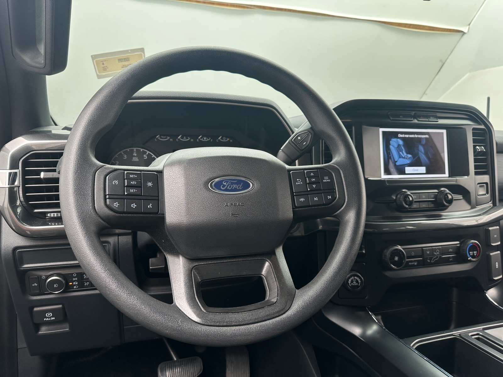 Thumbnail: 2021 Ford Econoline - 5