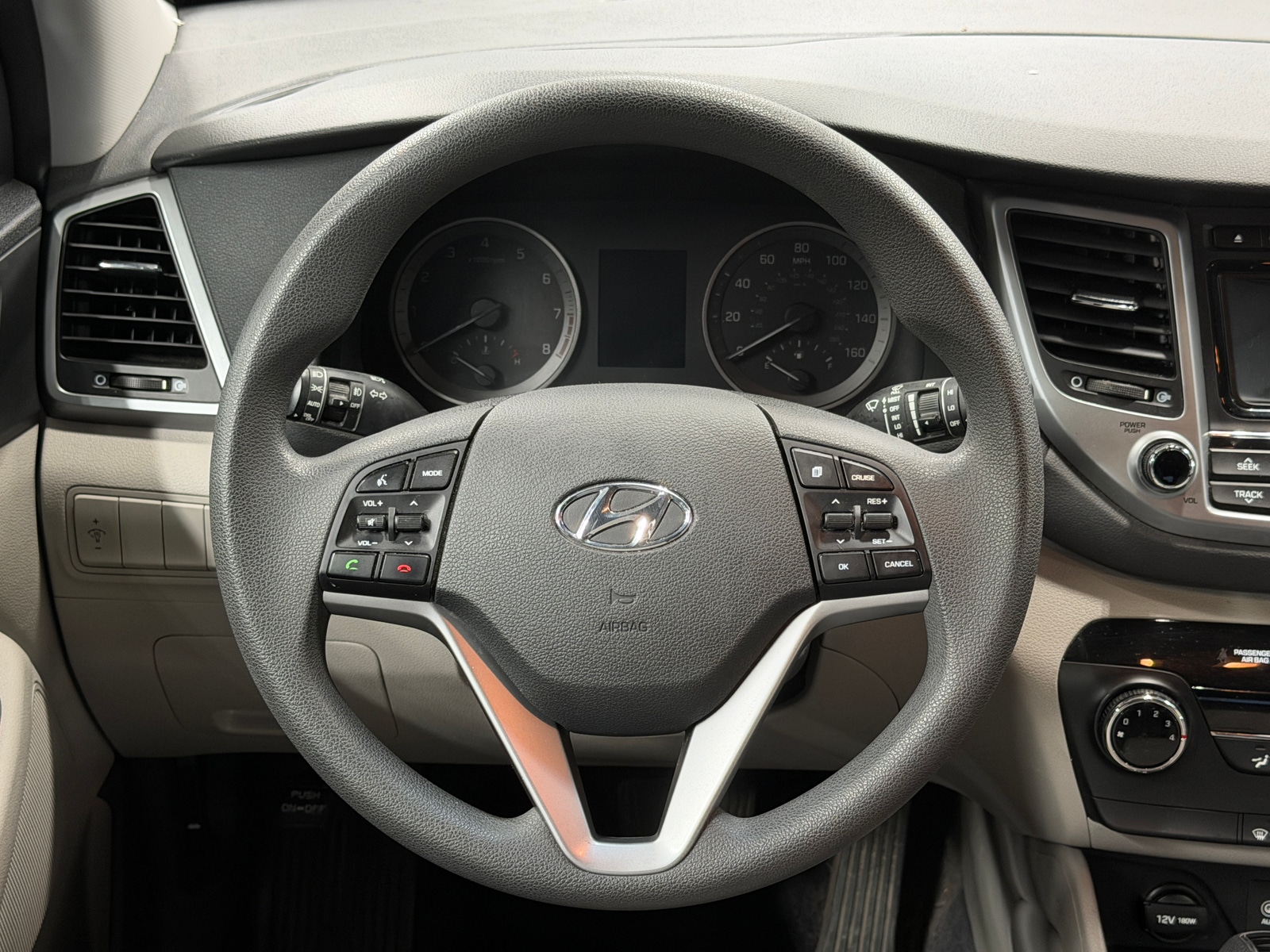 Thumbnail: 2017 Hyundai Tucson - 5