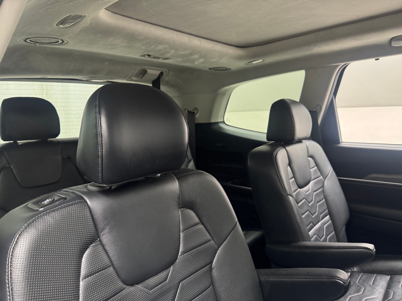 Thumbnail: 2020 Kia Telluride - 5