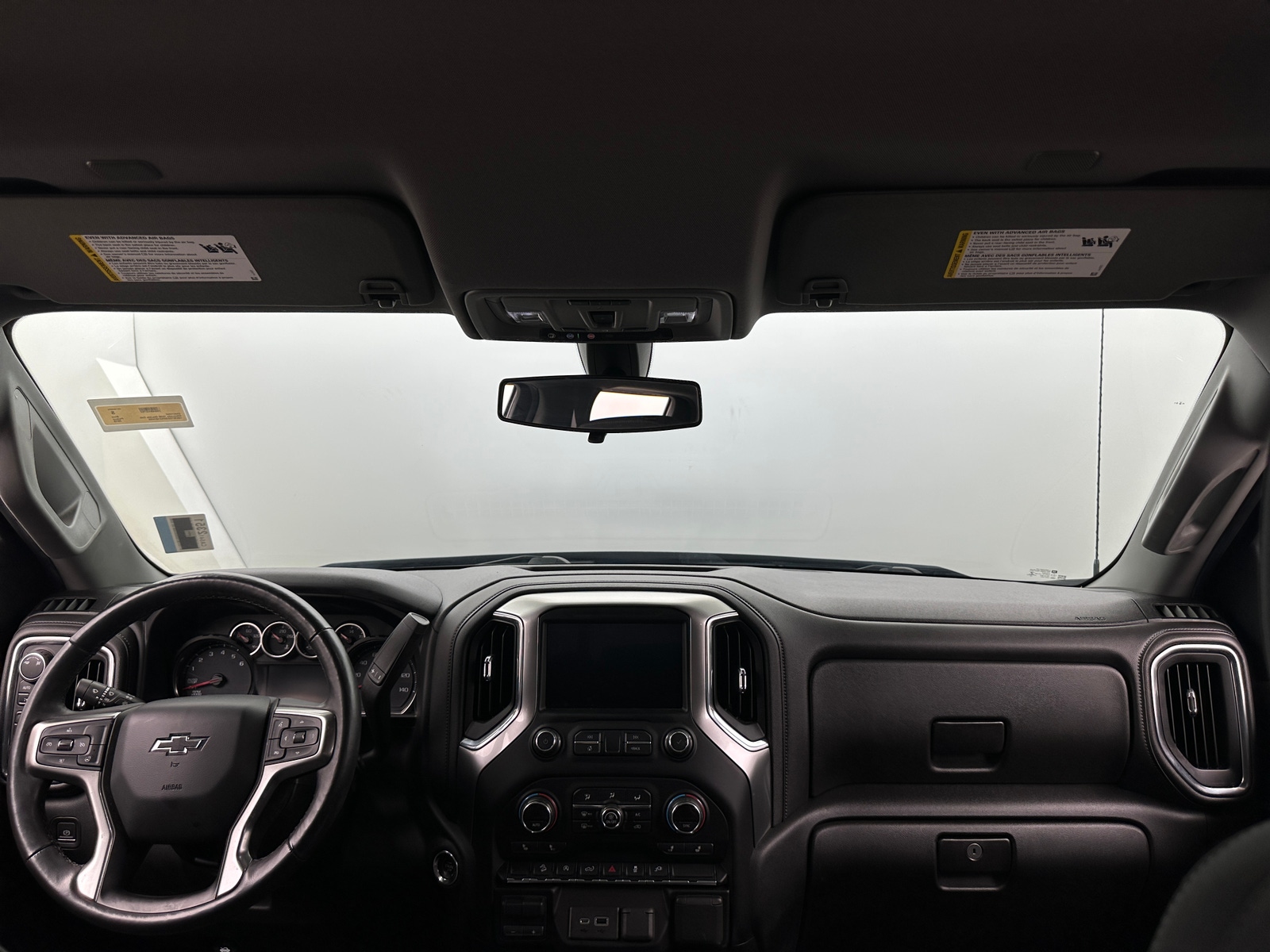 Thumbnail: 2019 Chevrolet Silverado 1500 - 3