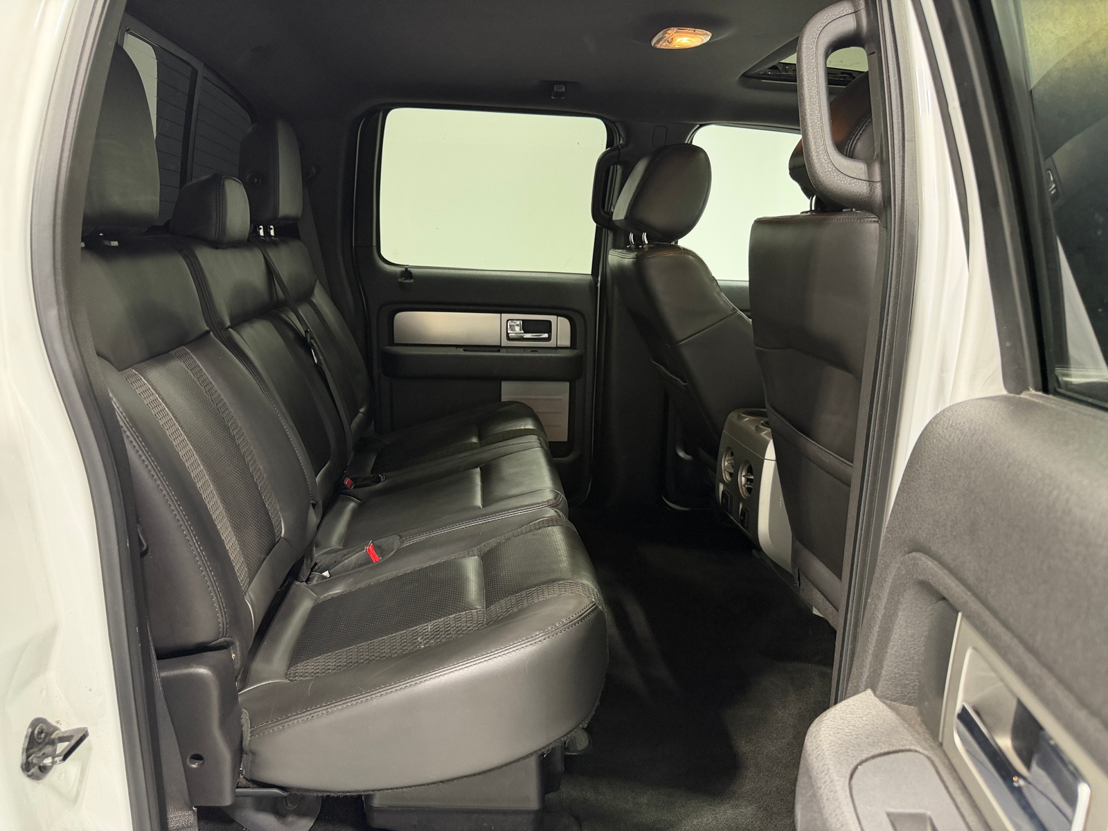 Thumbnail: 2013 Ford Econoline - 6
