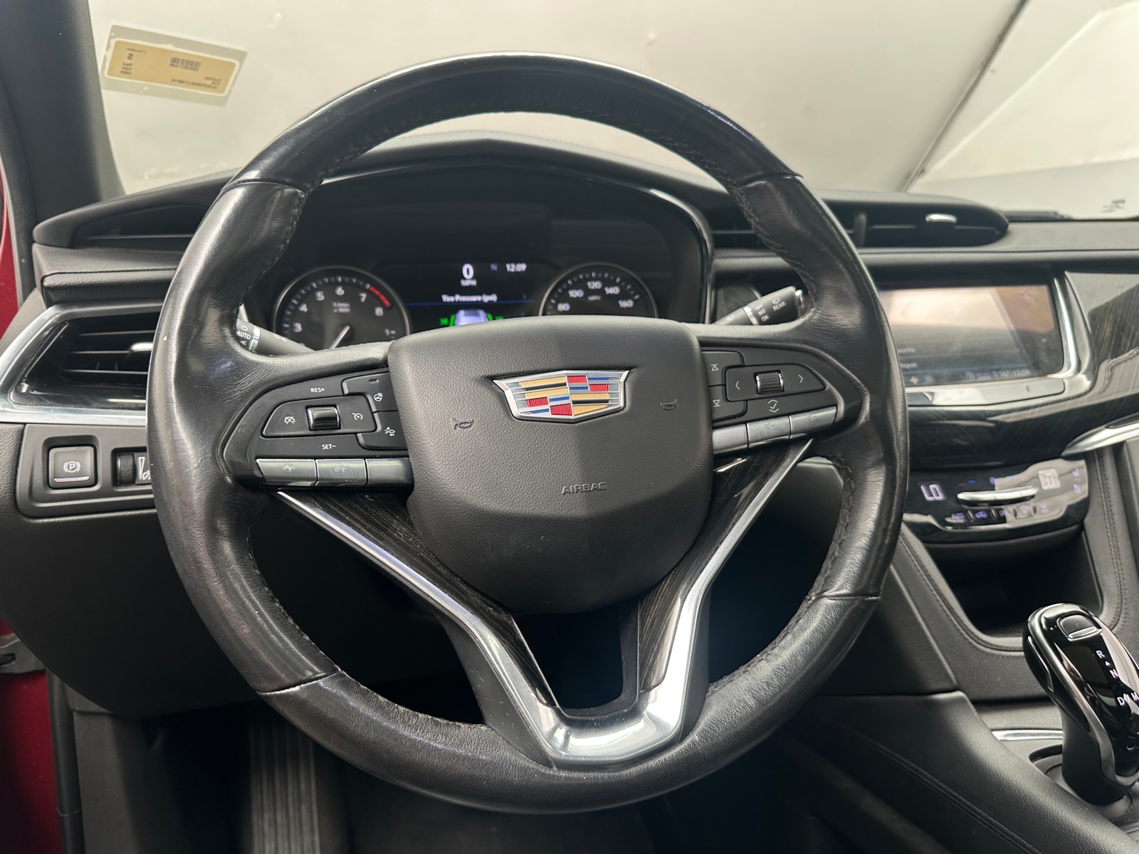 Thumbnail: 2020 Cadillac XT6 - 4