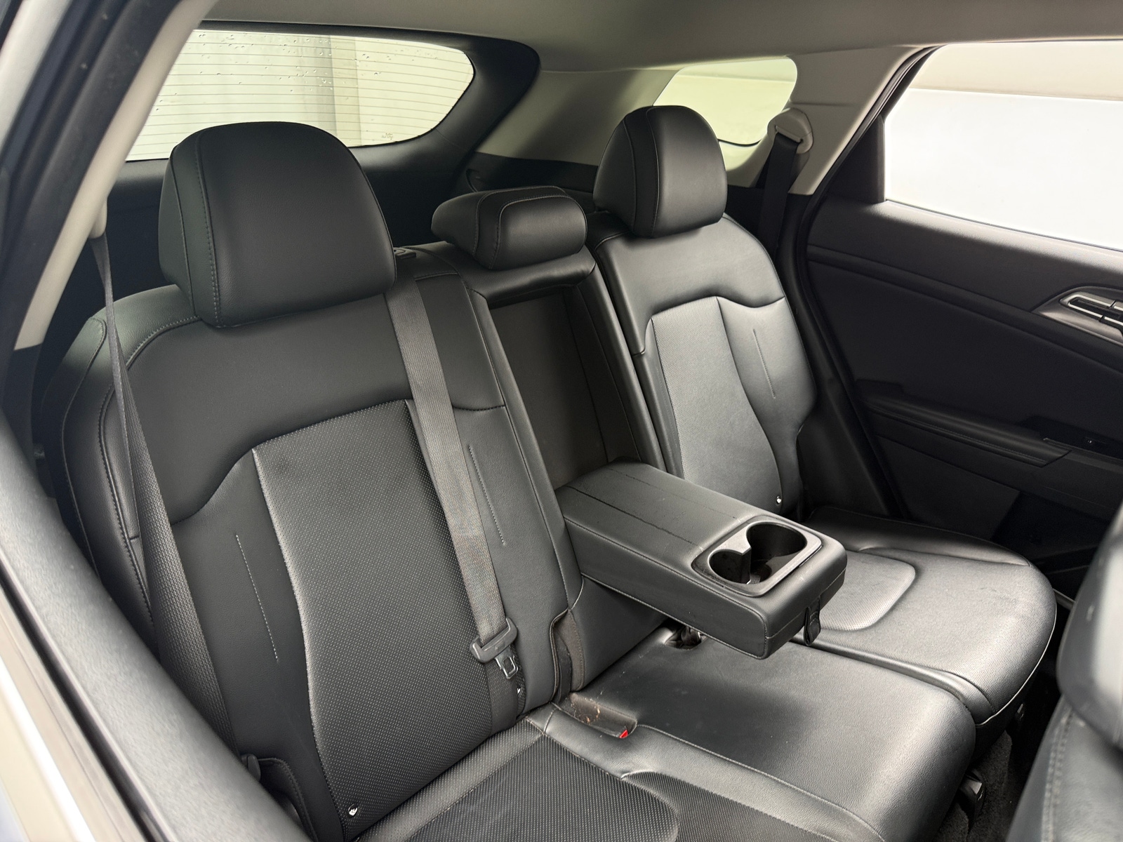 Thumbnail: 2023 Kia Sportage - 5