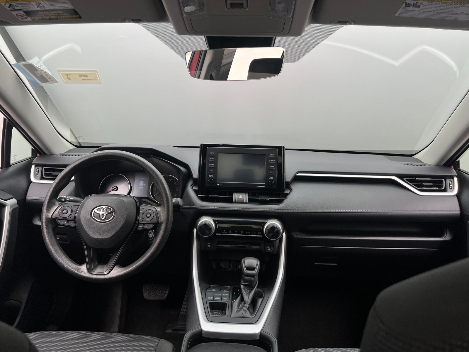 Thumbnail: 2021 Toyota RAV4 - 3