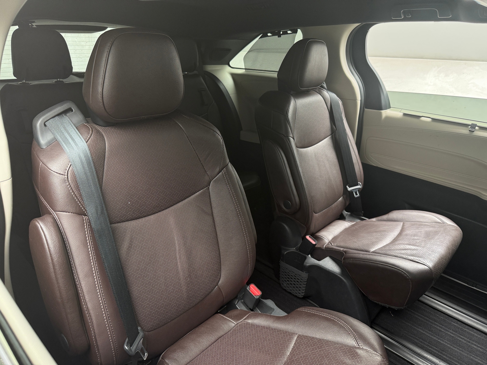 Thumbnail: 2021 Toyota Sienna - 5