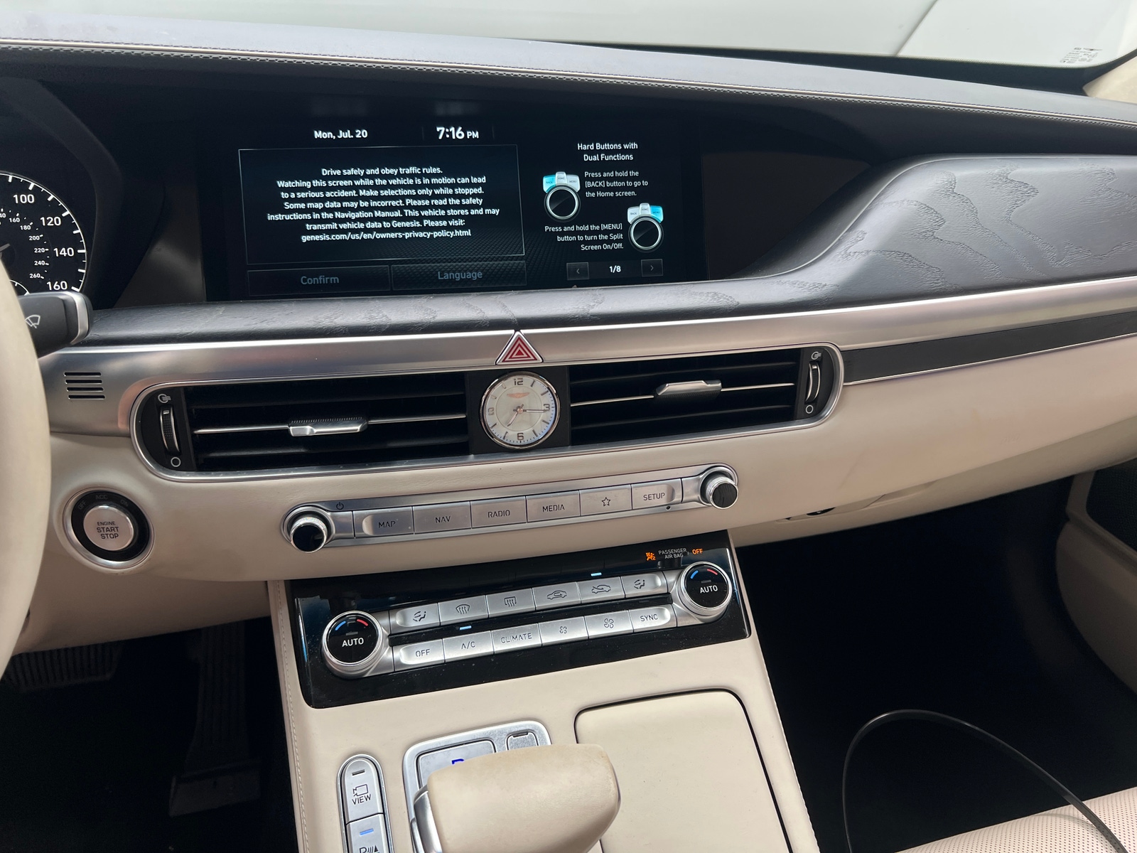 Thumbnail: 2021 Genesis G90 - 3