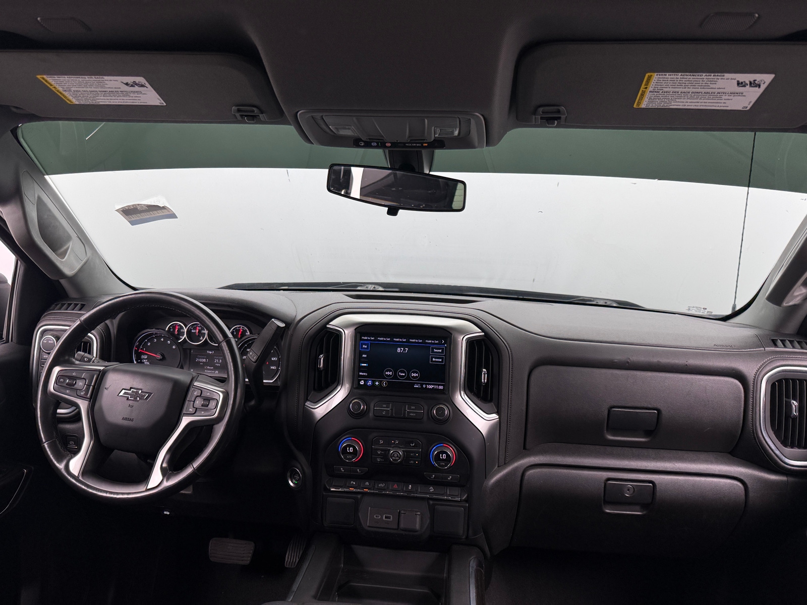 Thumbnail: 2022 Chevrolet Silverado 1500 - 3