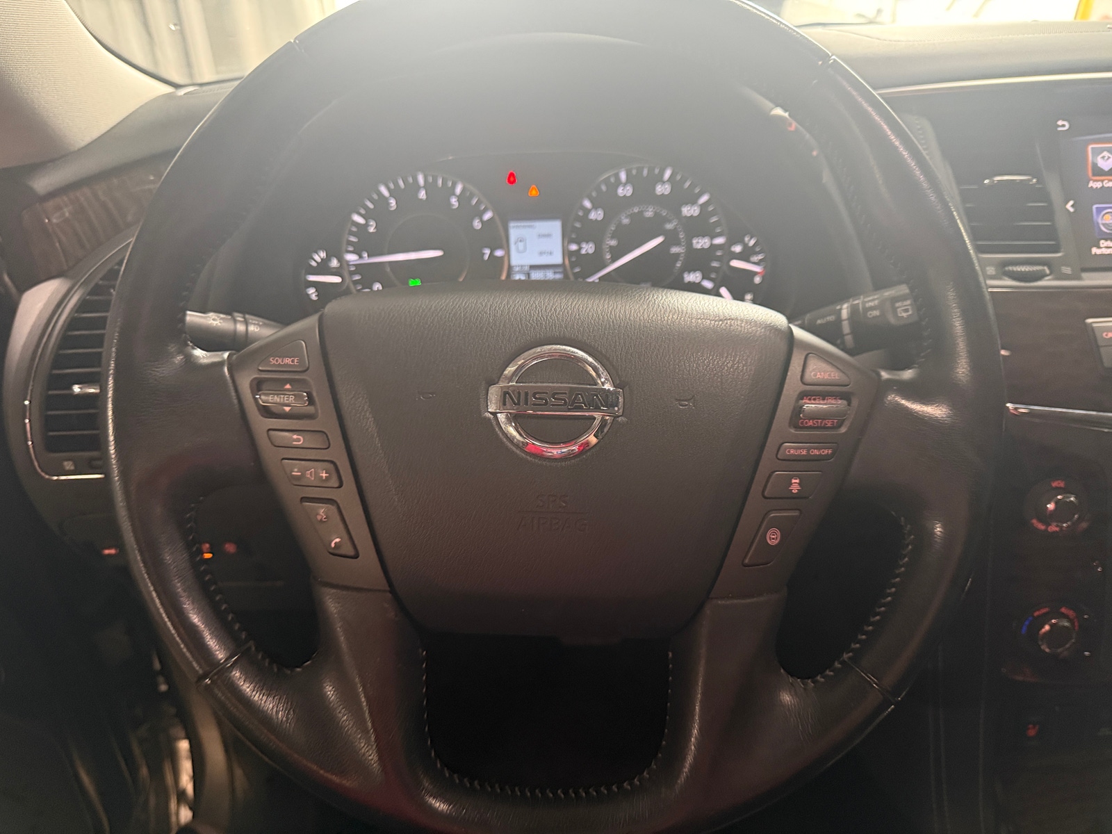 Thumbnail: 2020 Nissan Armada - 4