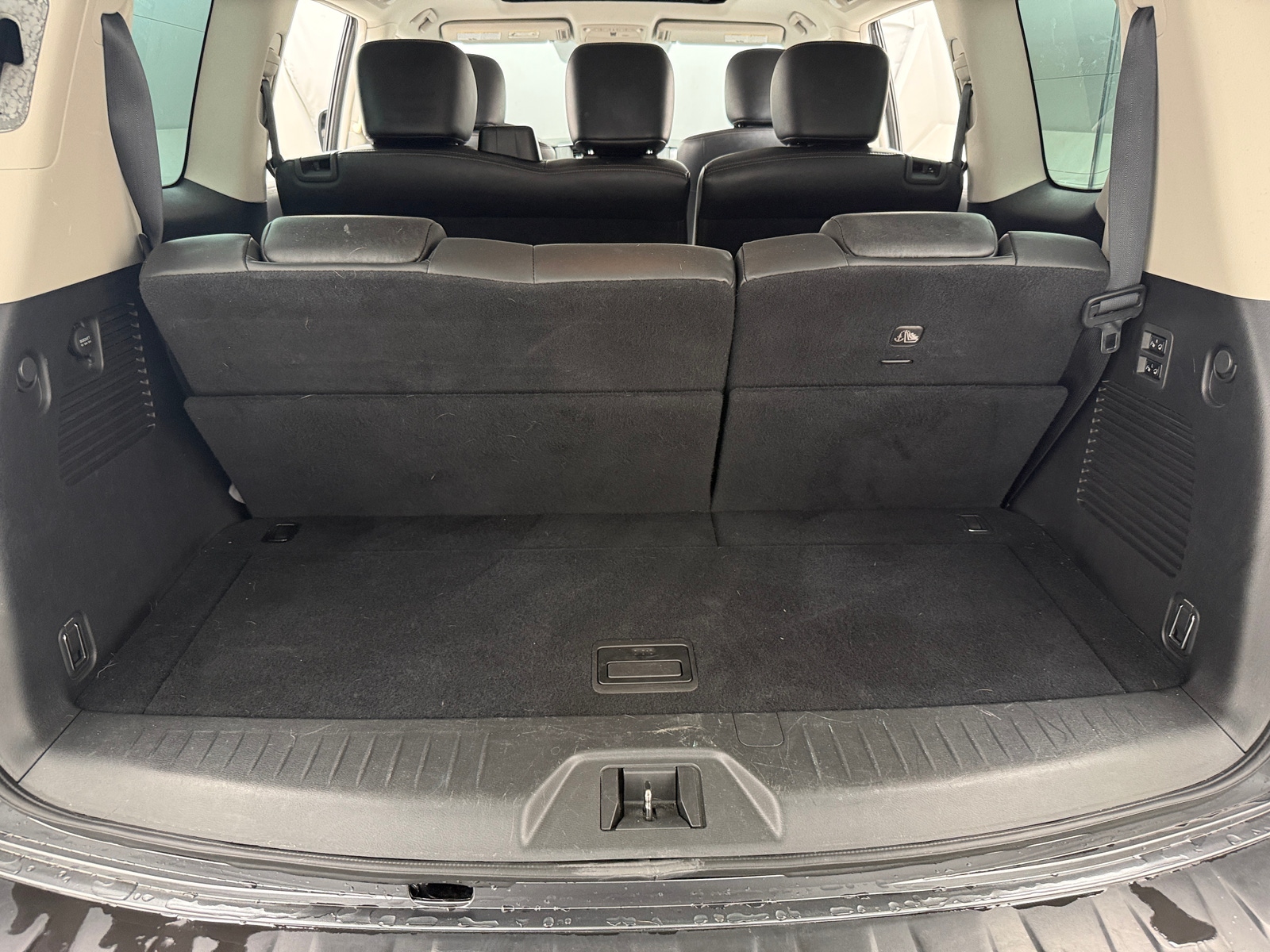 Thumbnail: 2020 Nissan Armada - 6