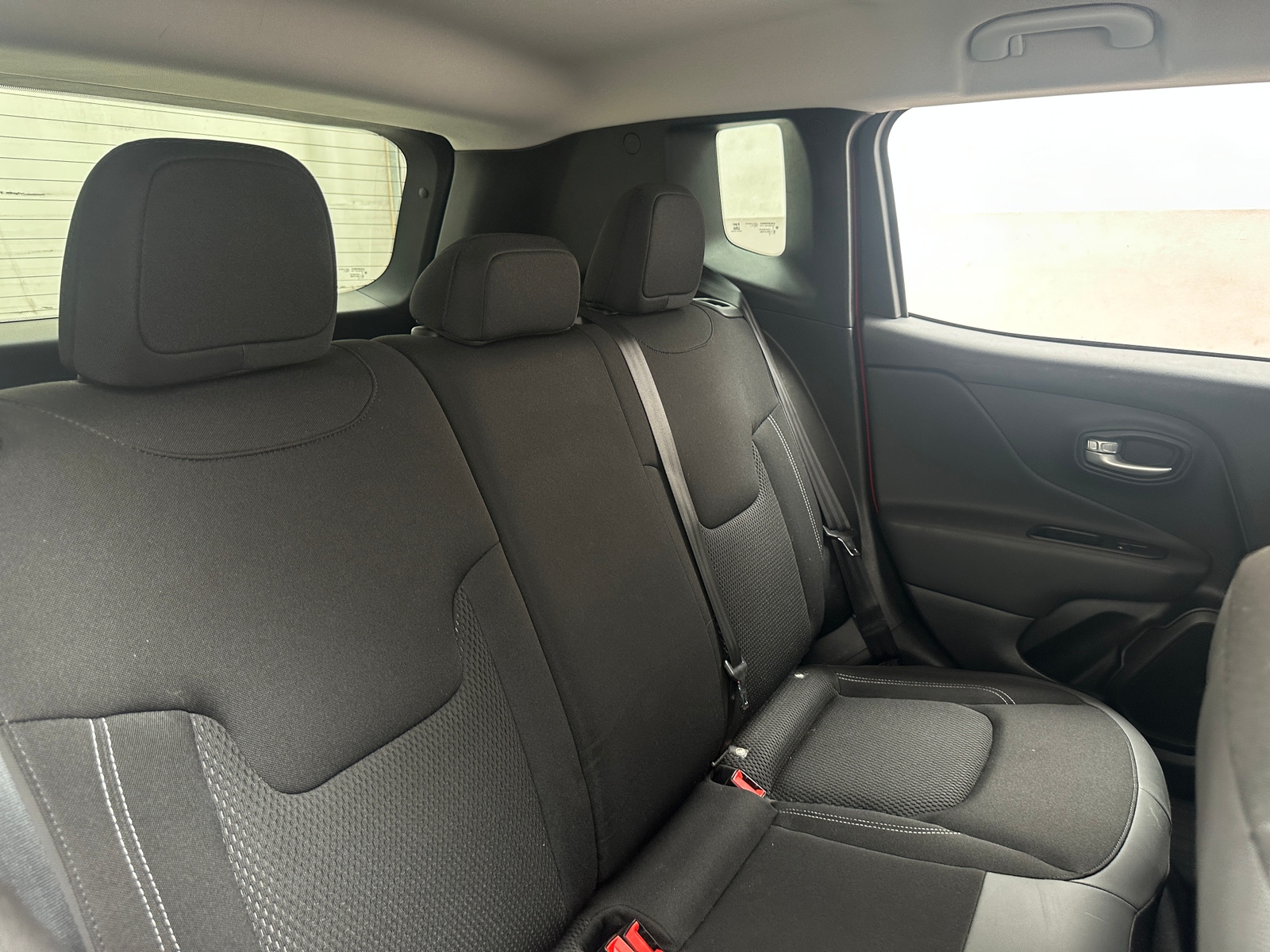 Thumbnail: 2023 Jeep Renegade - 6
