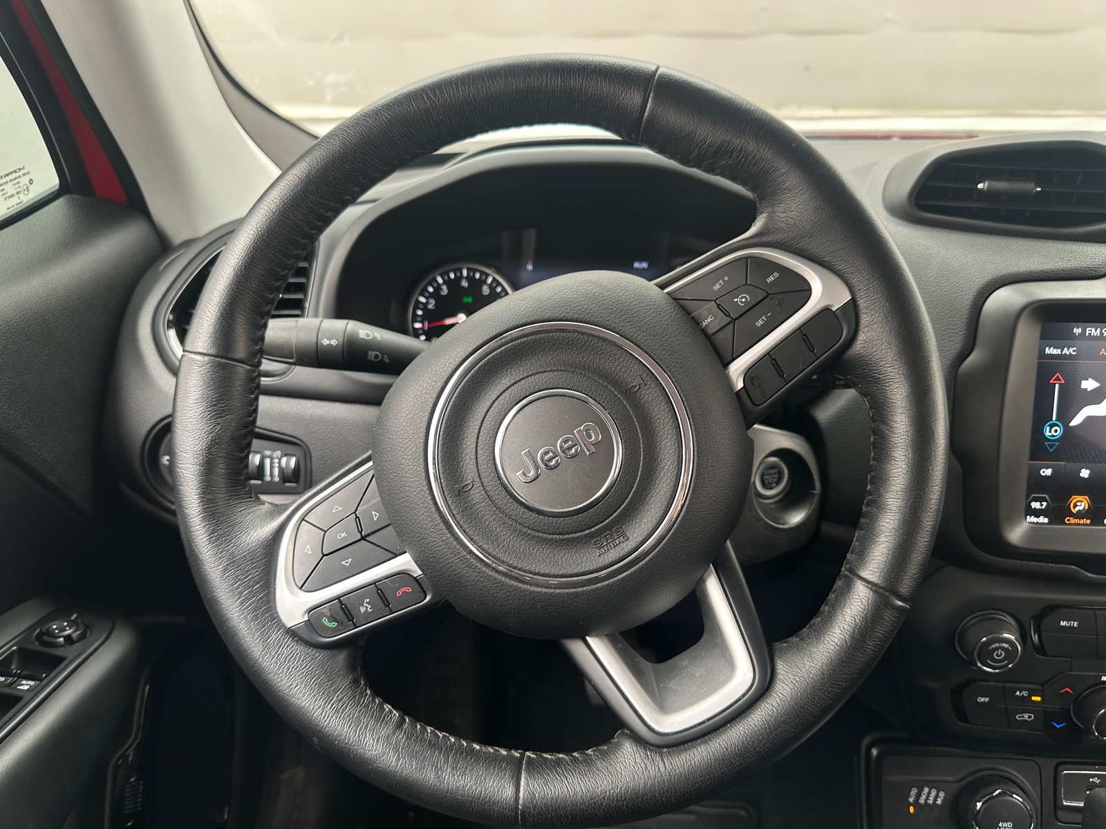 Thumbnail: 2023 Jeep Renegade - 5