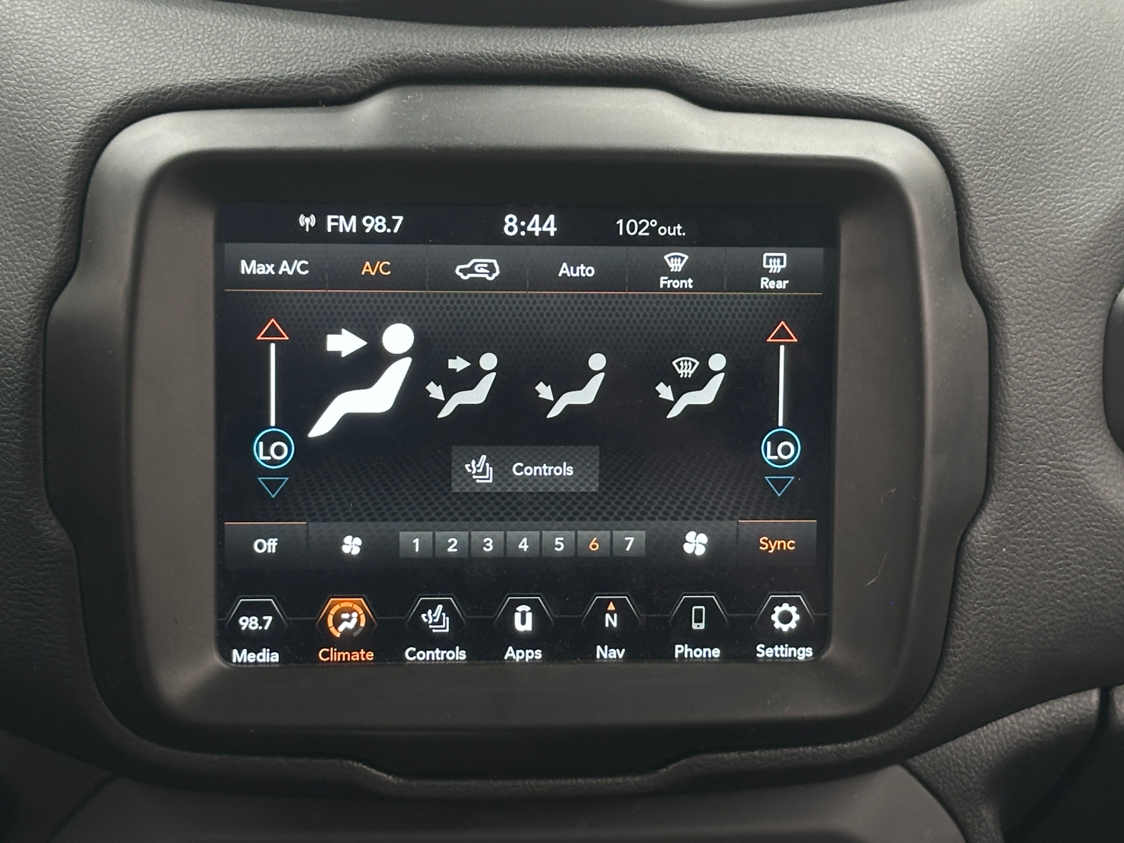 Thumbnail: 2023 Jeep Renegade - 4