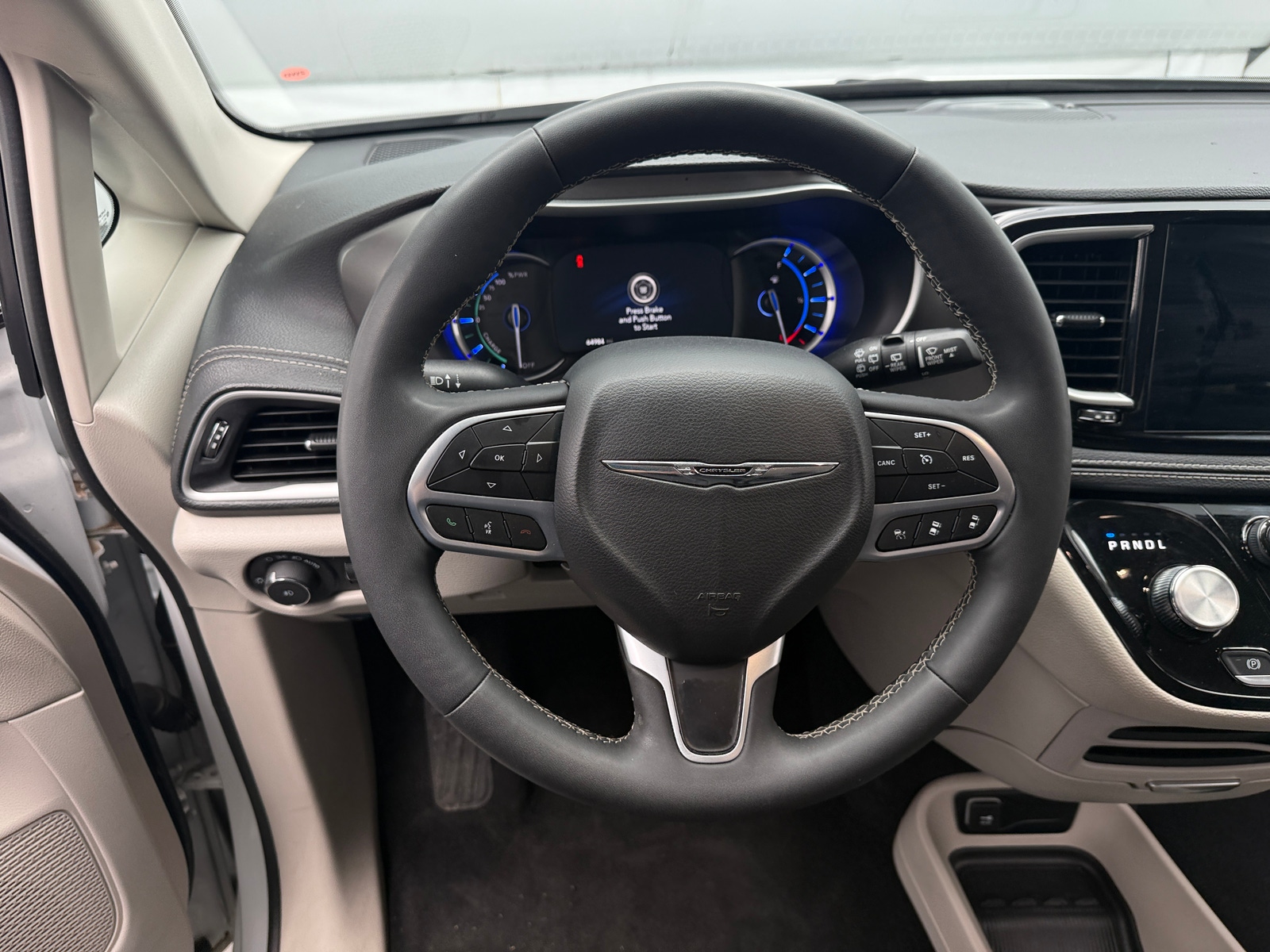 Thumbnail: 2024 Chrysler Pacifica - 4