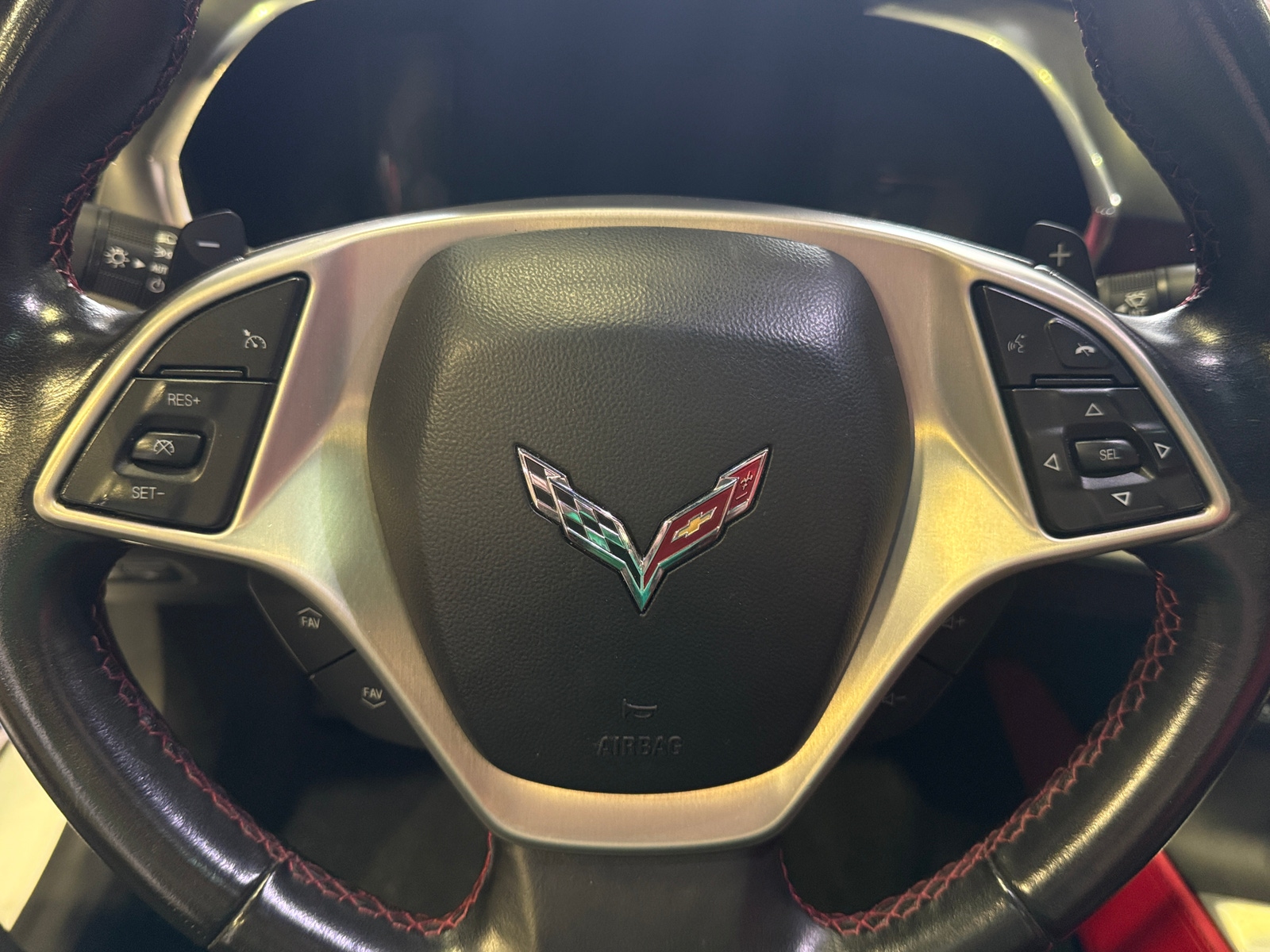 Thumbnail: 2014 Chevrolet Corvette - 3