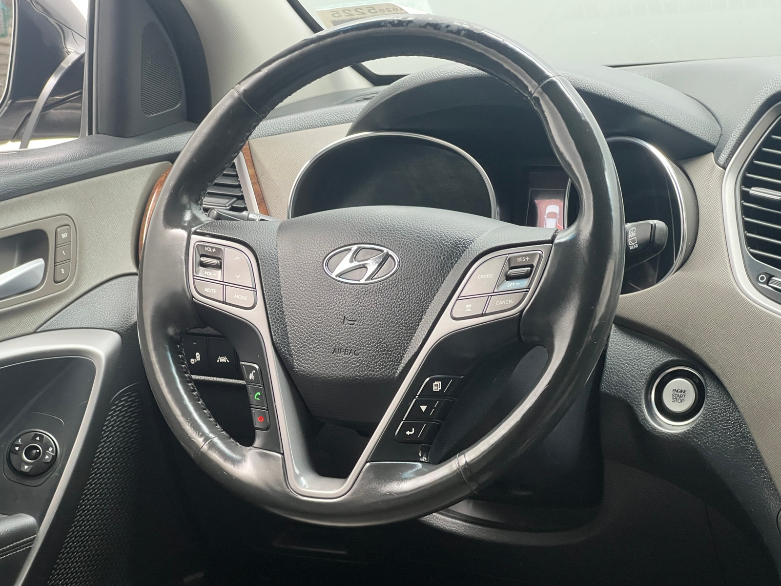 Thumbnail: 2019 Hyundai Santa Fe - 5