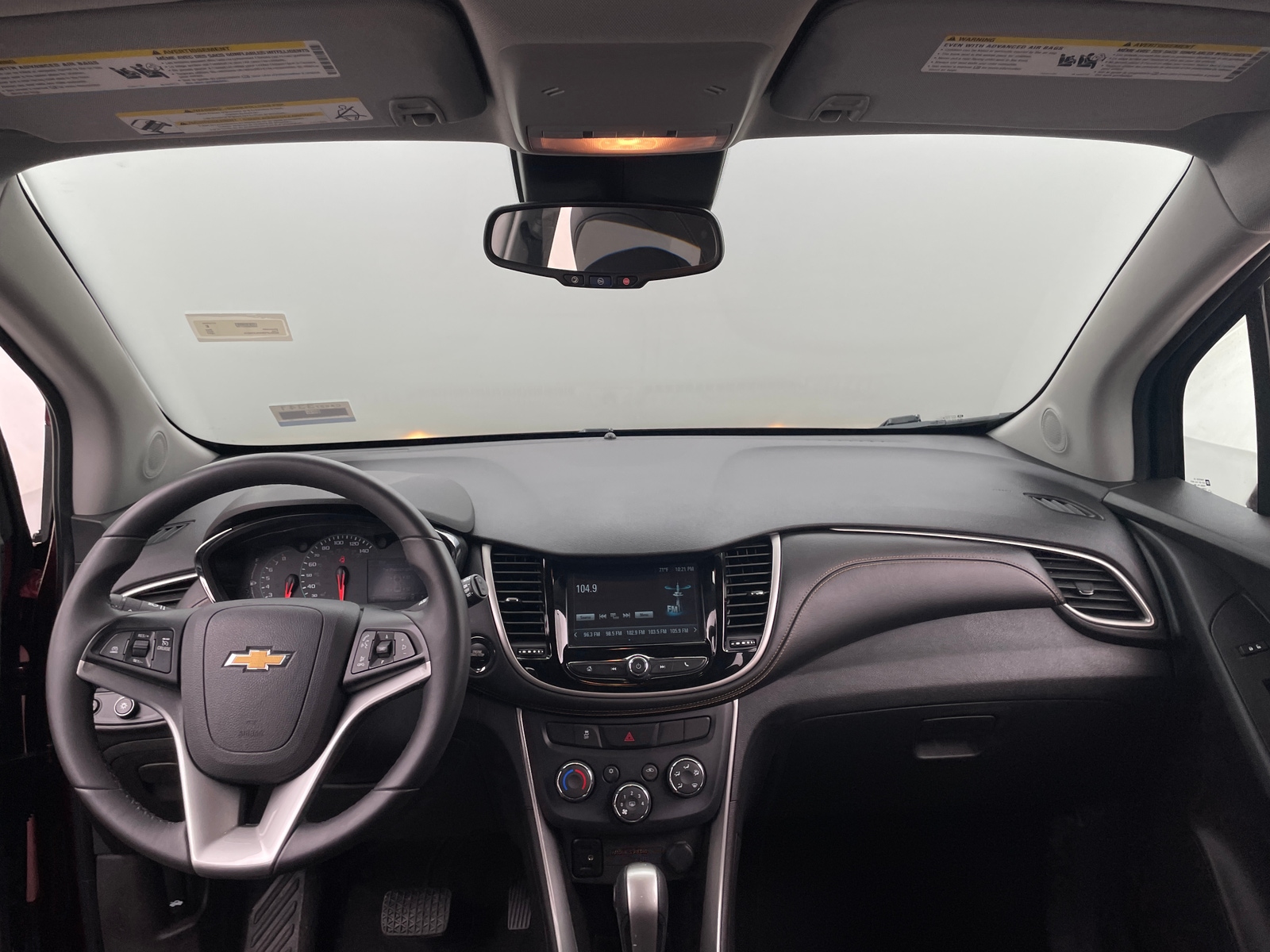 Thumbnail: 2017 Chevrolet Trax - 2