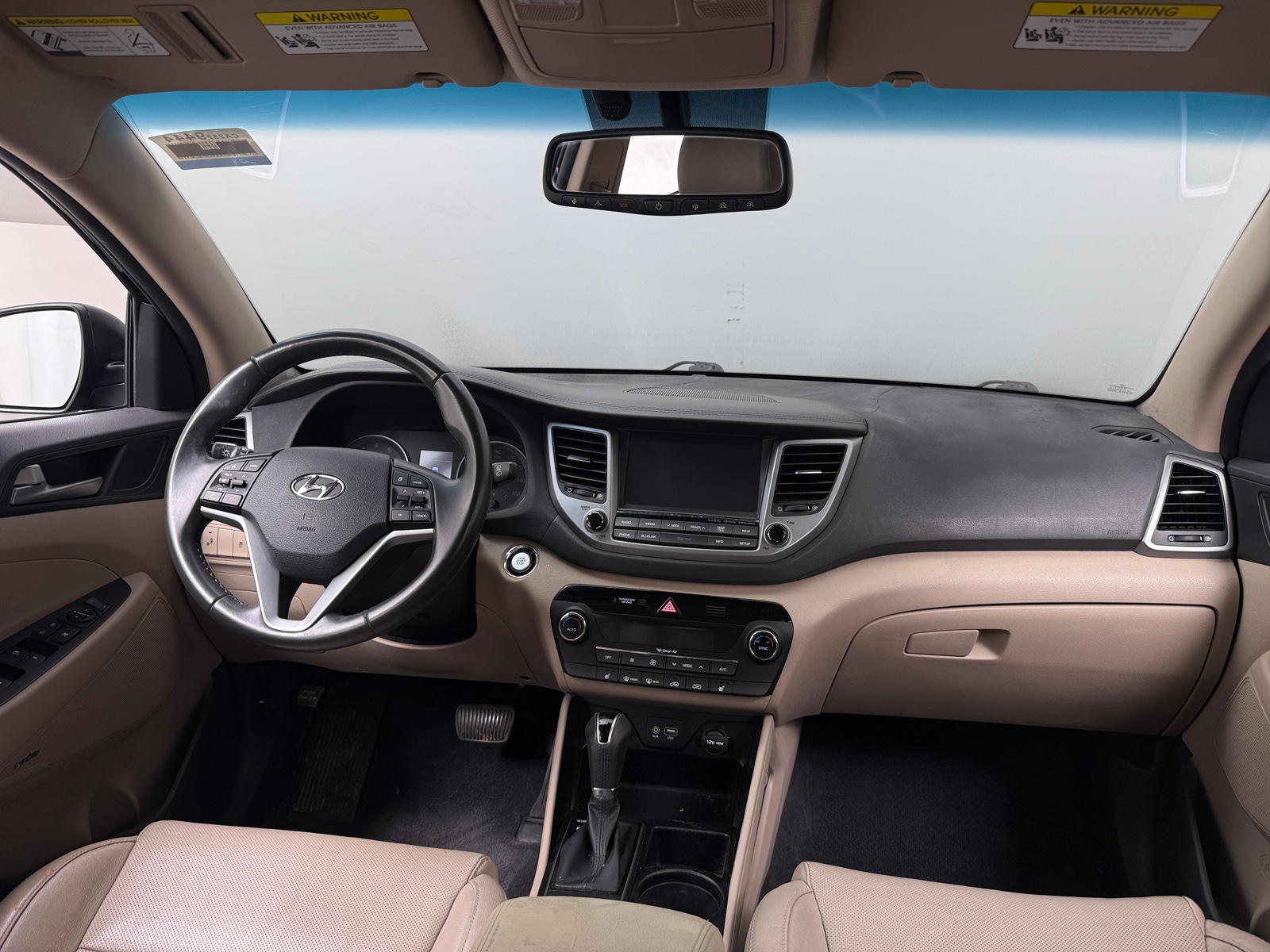 Thumbnail: 2017 Hyundai Tucson - 3