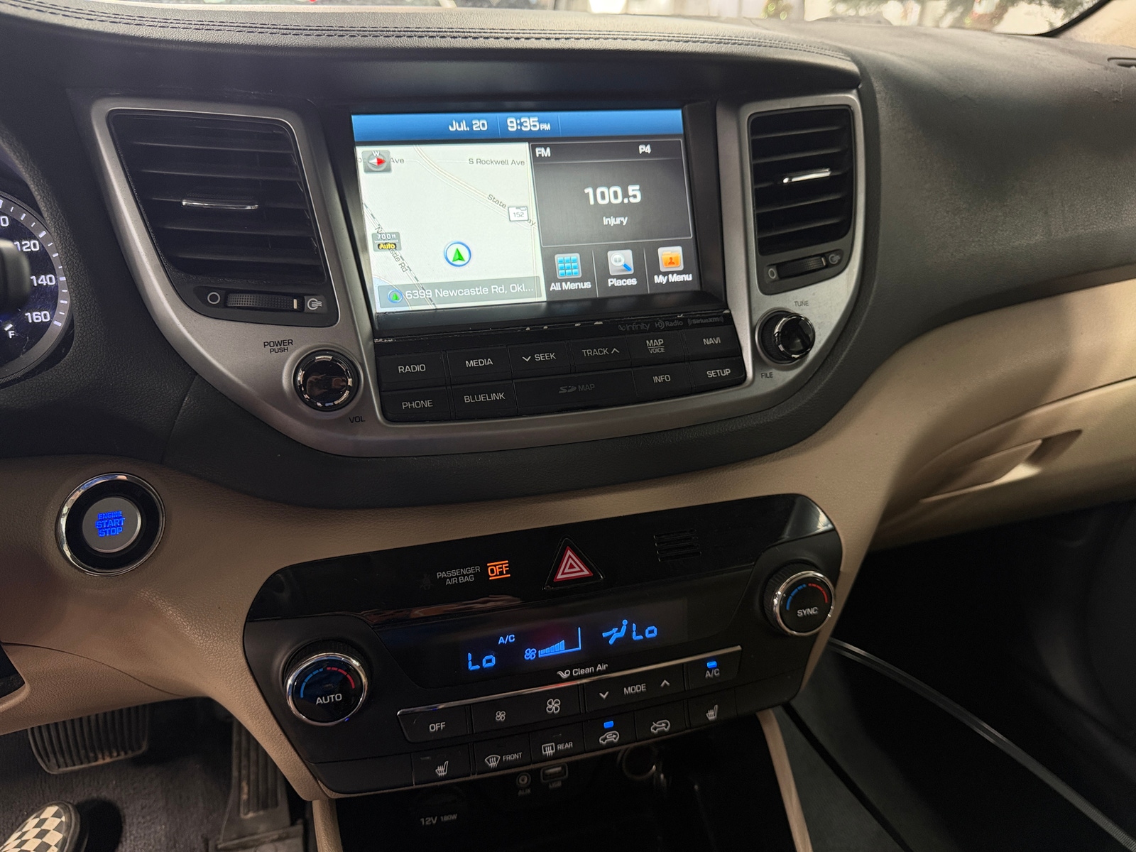 Thumbnail: 2017 Hyundai Tucson - 4