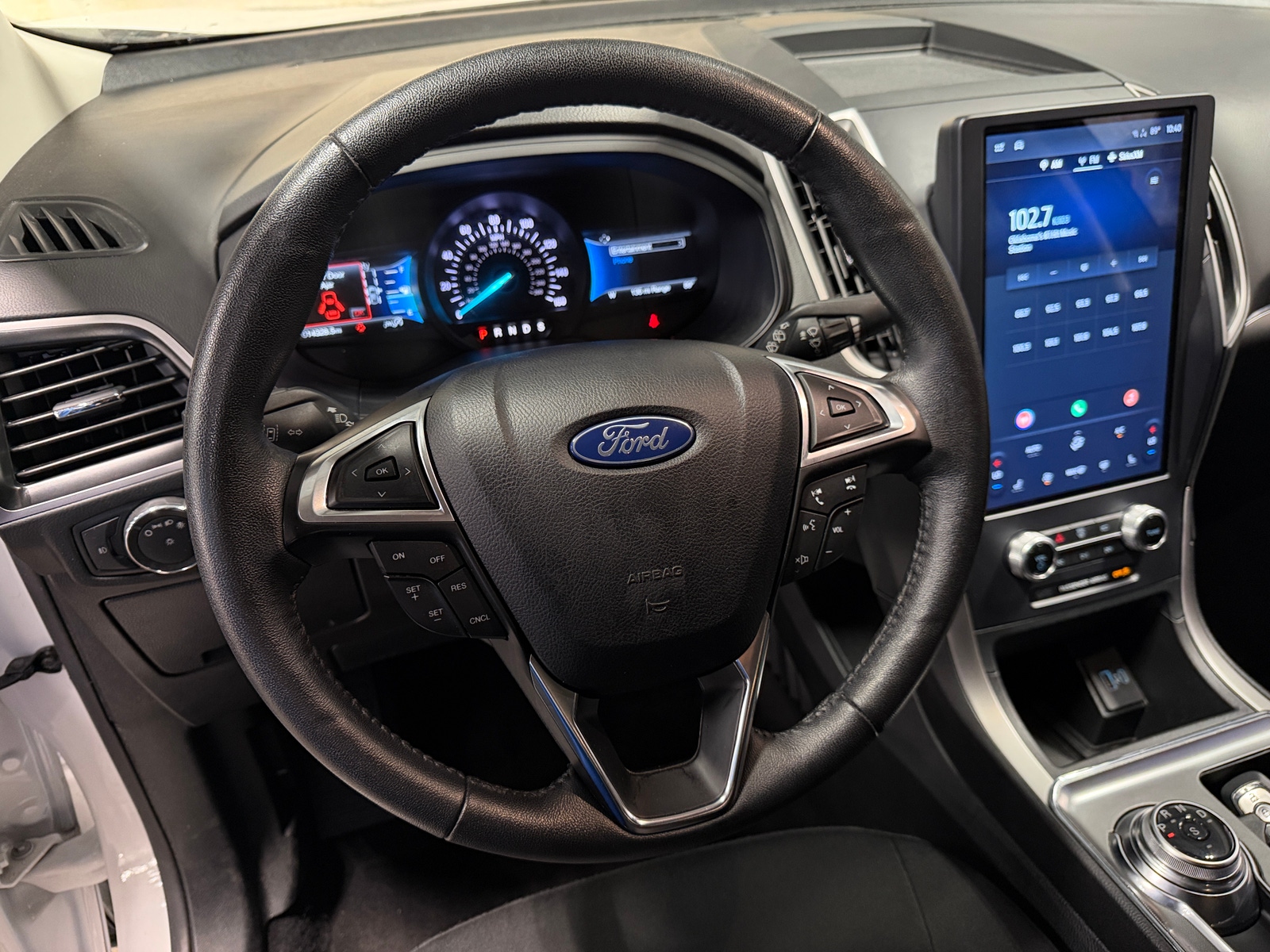 Thumbnail: 2022 Ford Edge - 5