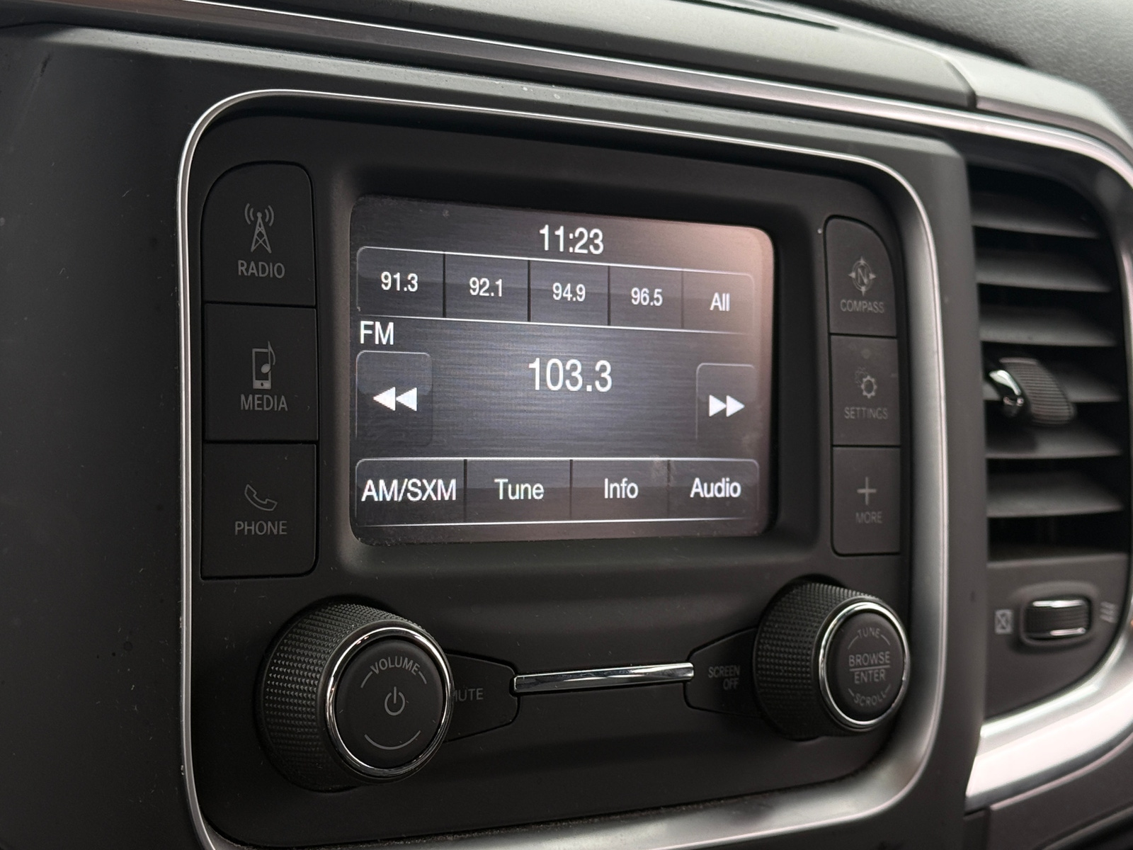 Thumbnail: 2024 RAM 1500 Classic - 4