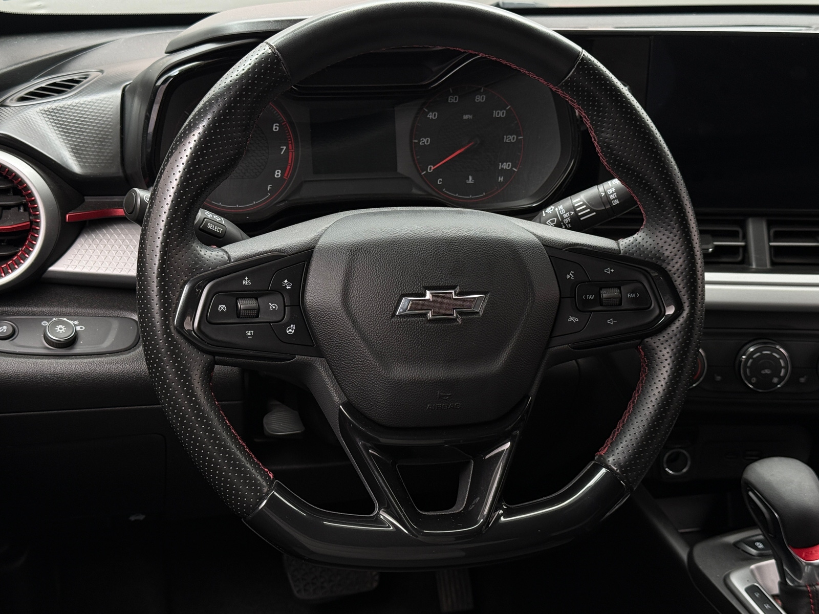 Thumbnail: 2024 Chevrolet Trax - 5