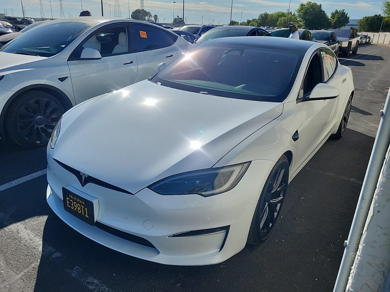 2022 Tesla Model S Standard Range
