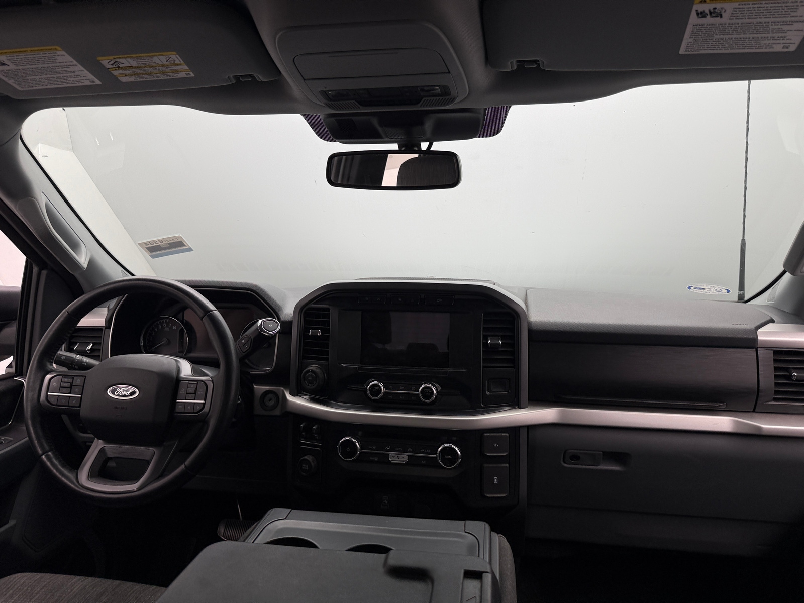 Thumbnail: 2022 Ford Econoline - 3