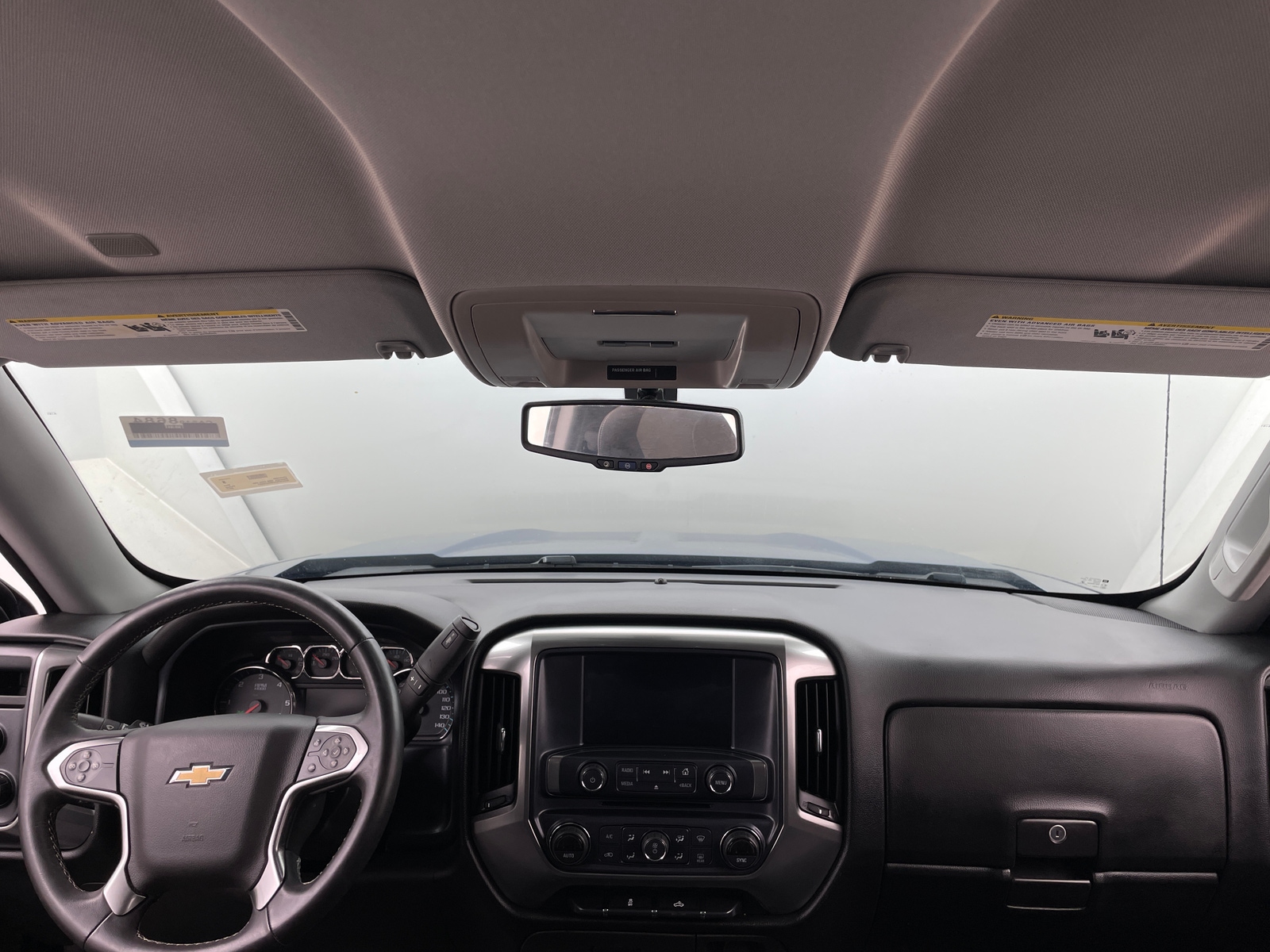 Thumbnail: 2017 Chevrolet Silverado 1500 - 3