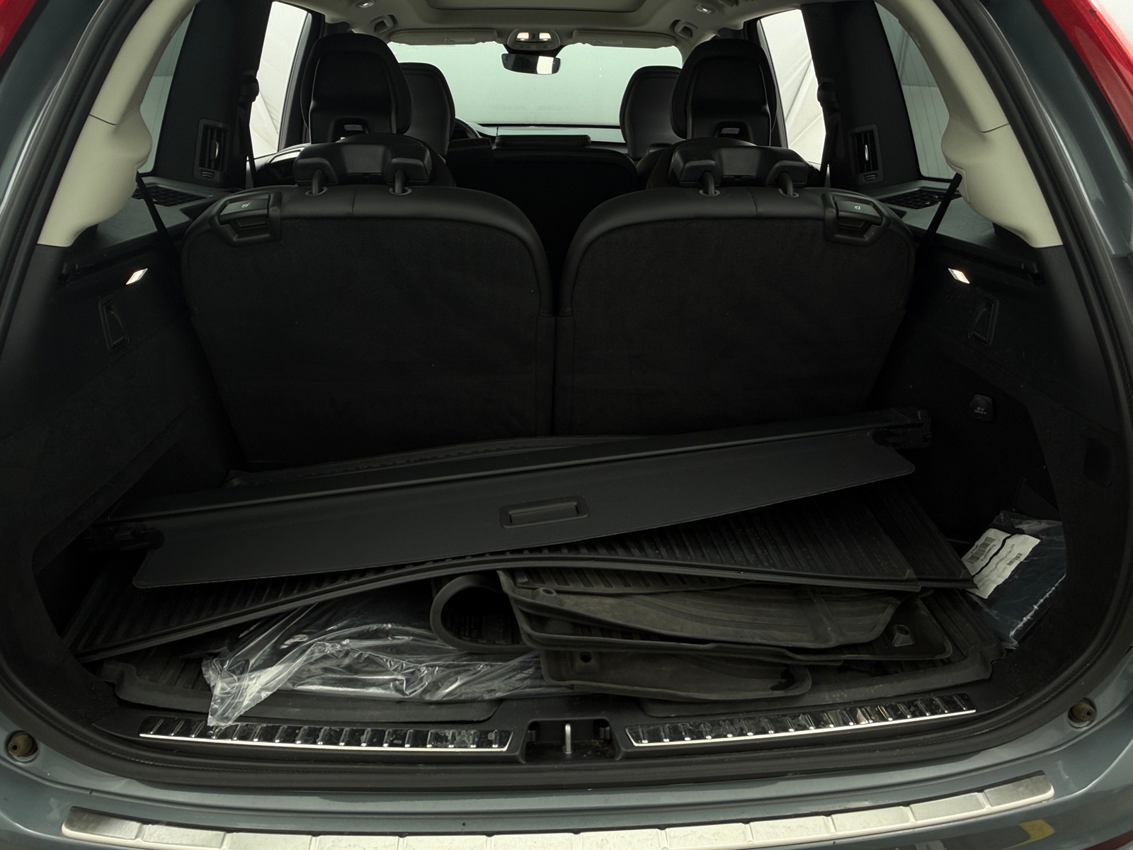 Thumbnail: 2023 Volvo XC90 - 6